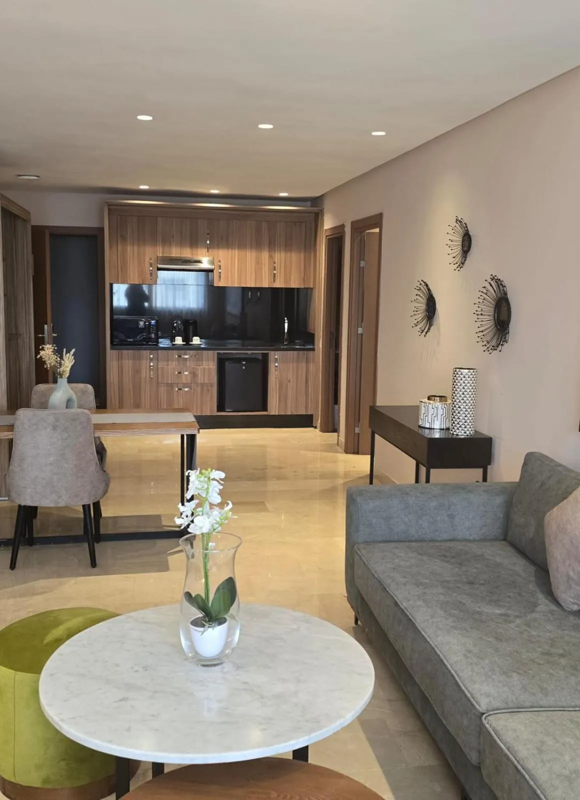 Kitchen or kitchenette in AS Premium By Soho Hotels Maarif