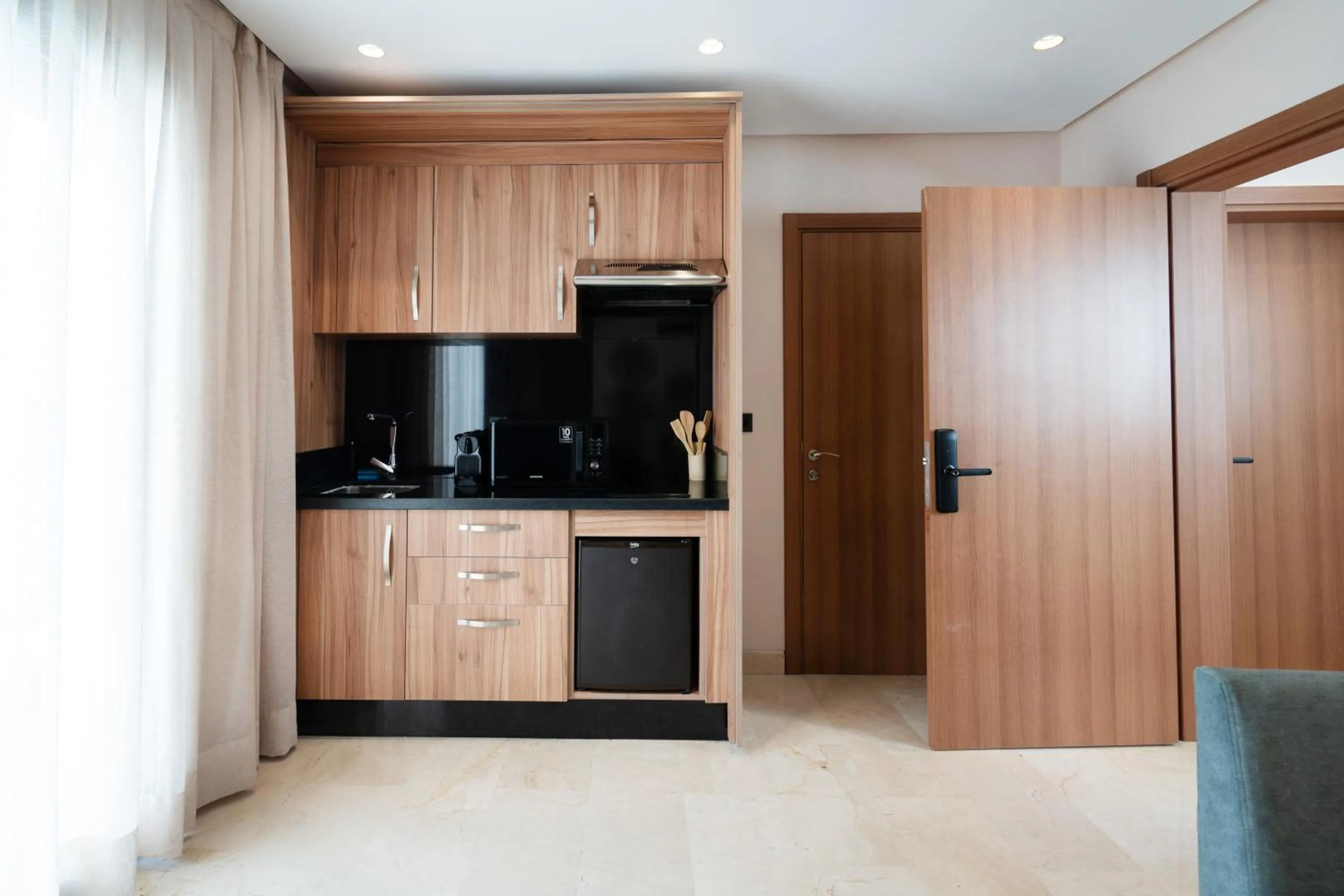 Kitchen or kitchenette in AS Premium By Soho Hotels Maarif