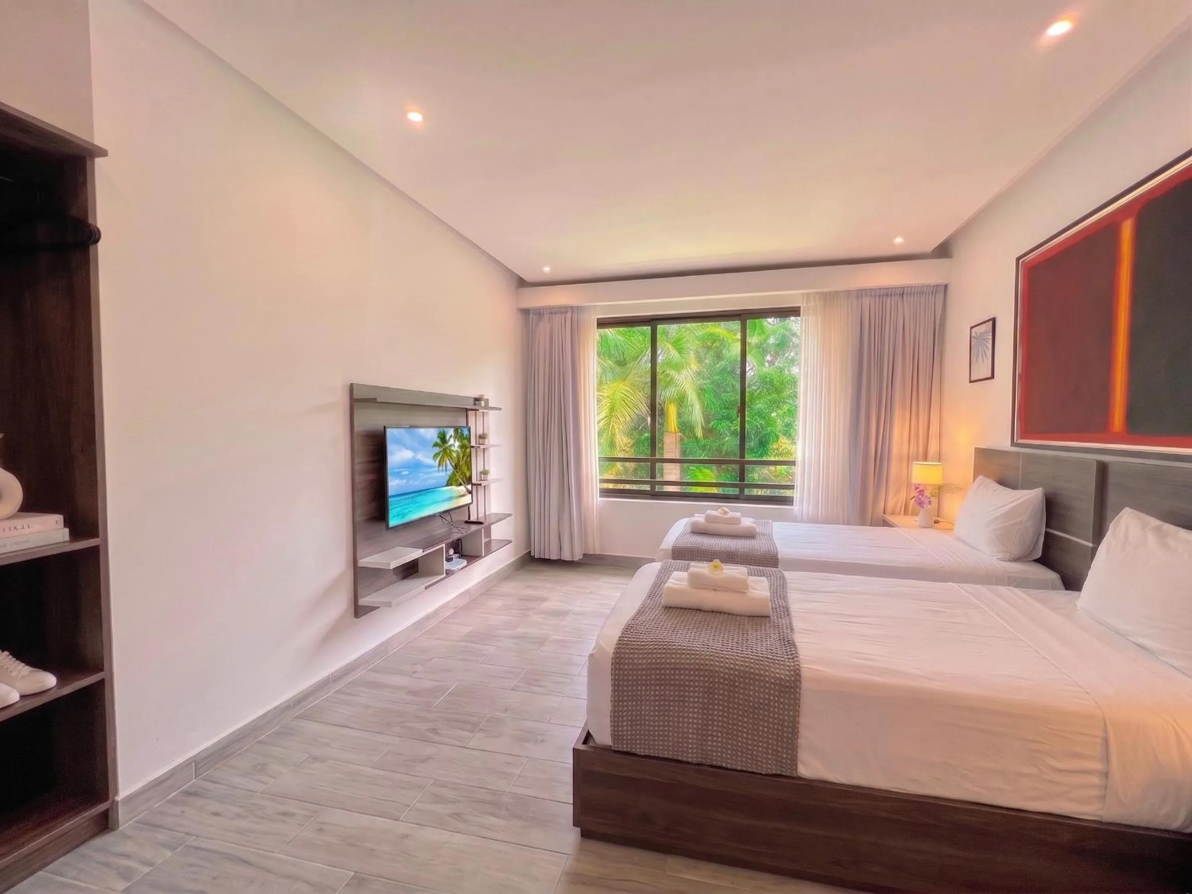 Twin Room with Private Bathroom - single occupancy in Hotel NEON