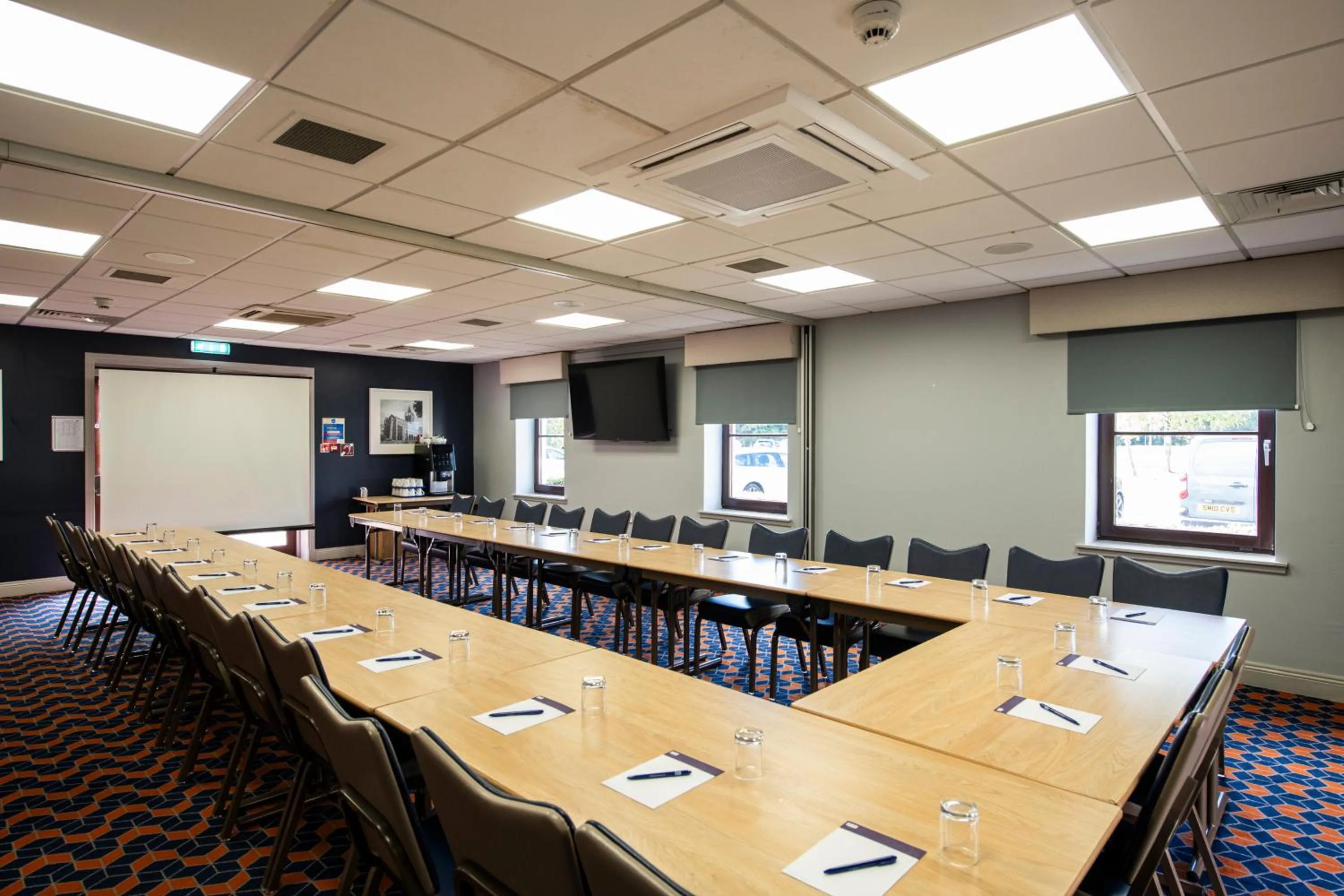 Meeting/conference room in Holiday Inn Express Perth by IHG