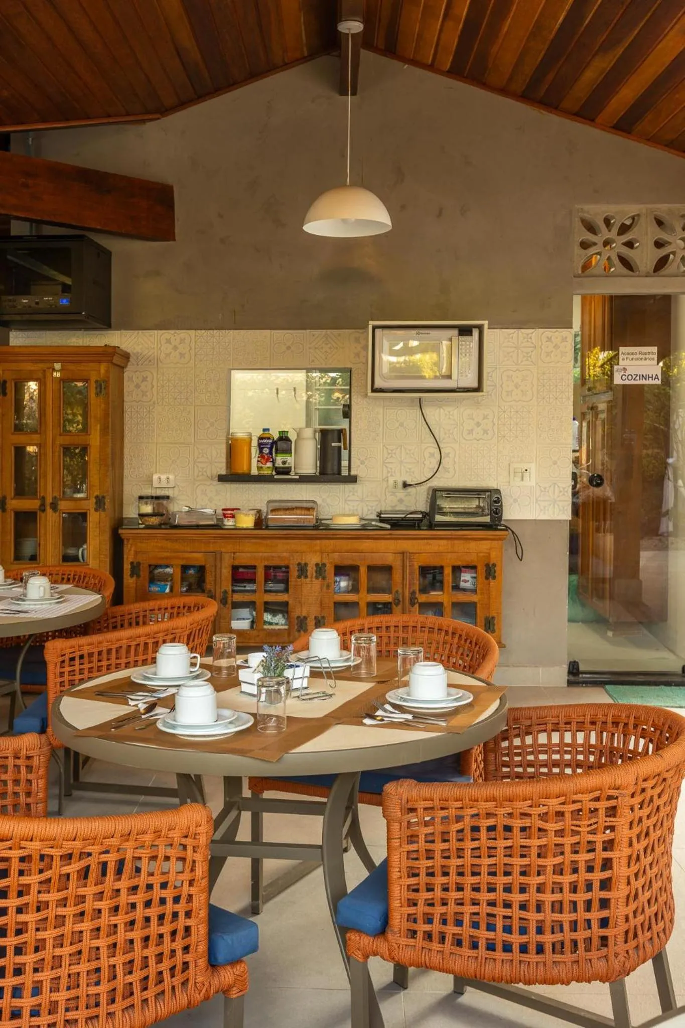 Dining area in Pousada Paraíso Almada