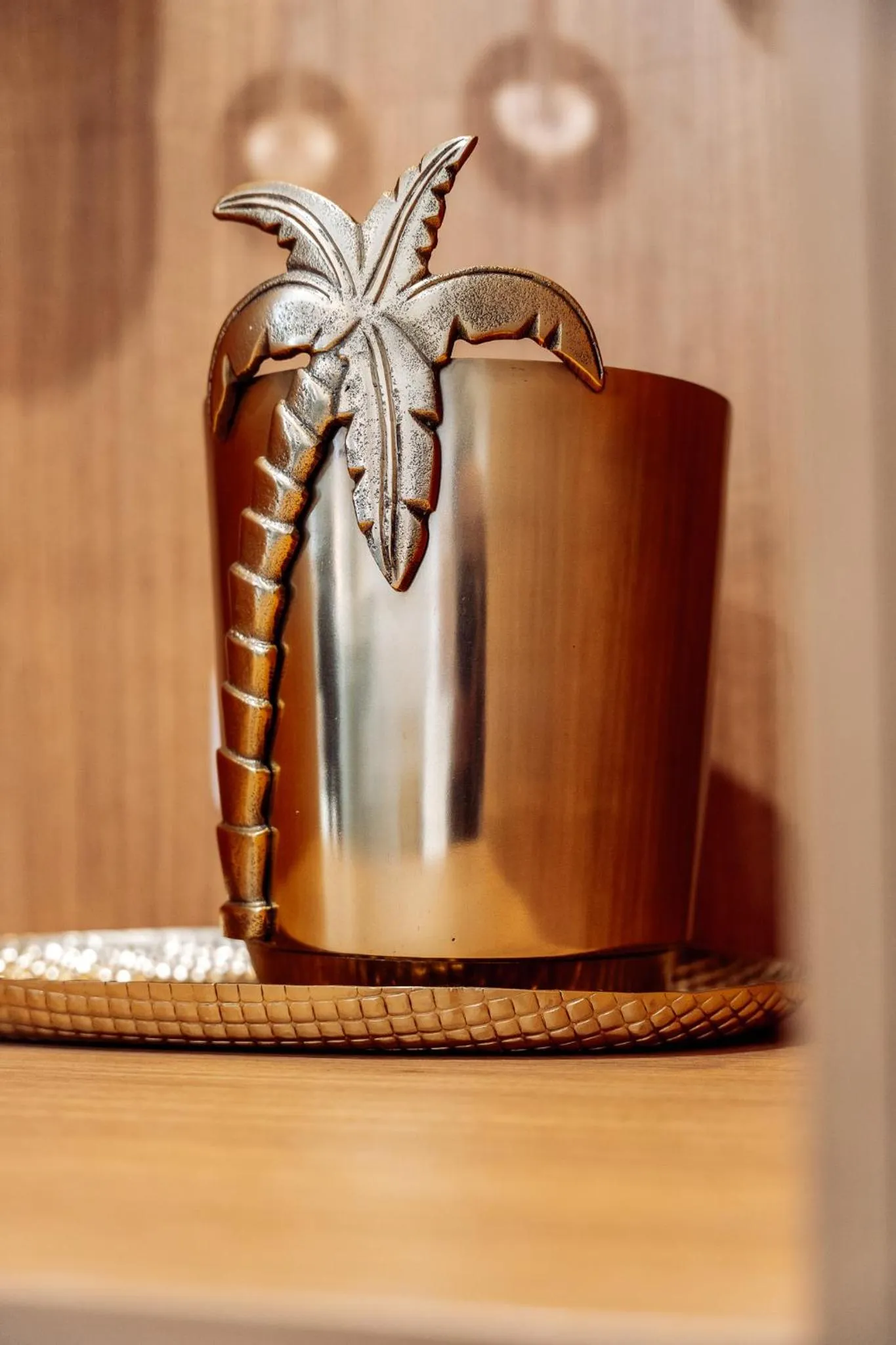 Decorative detail in Surfside 22