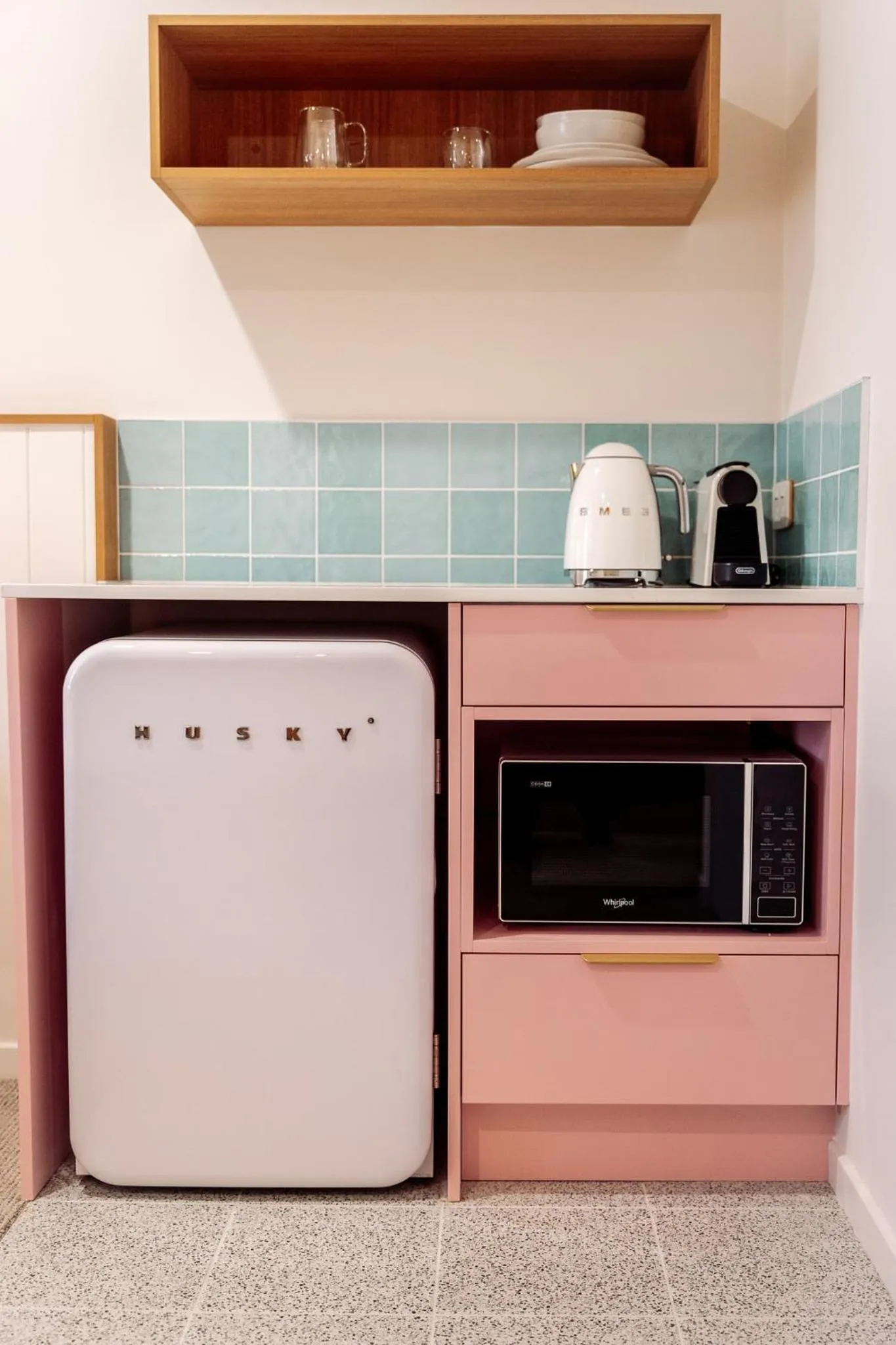 Coffee/tea facilities in Surfside 22