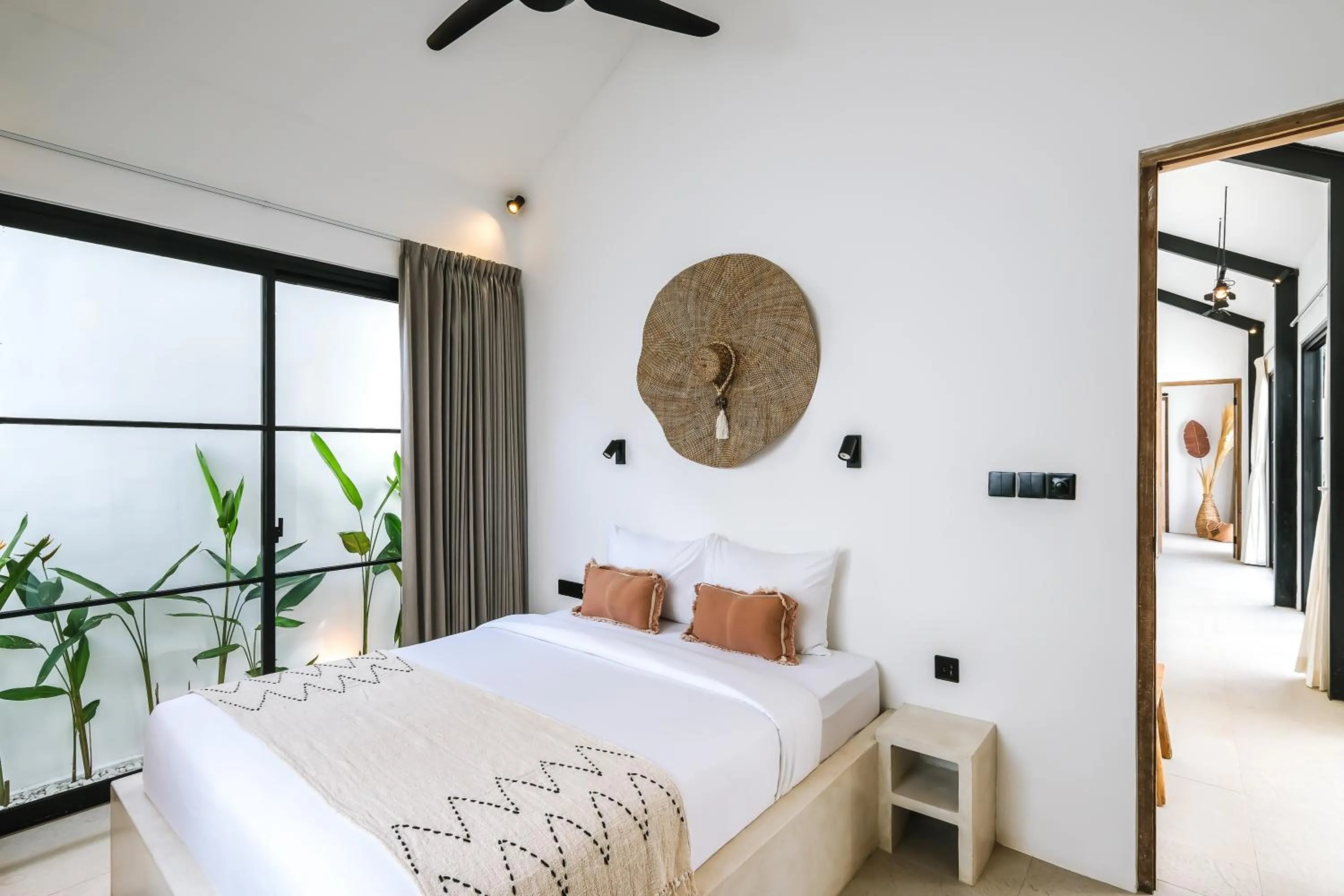 Bed in Villa Coco Nuts Pererenan