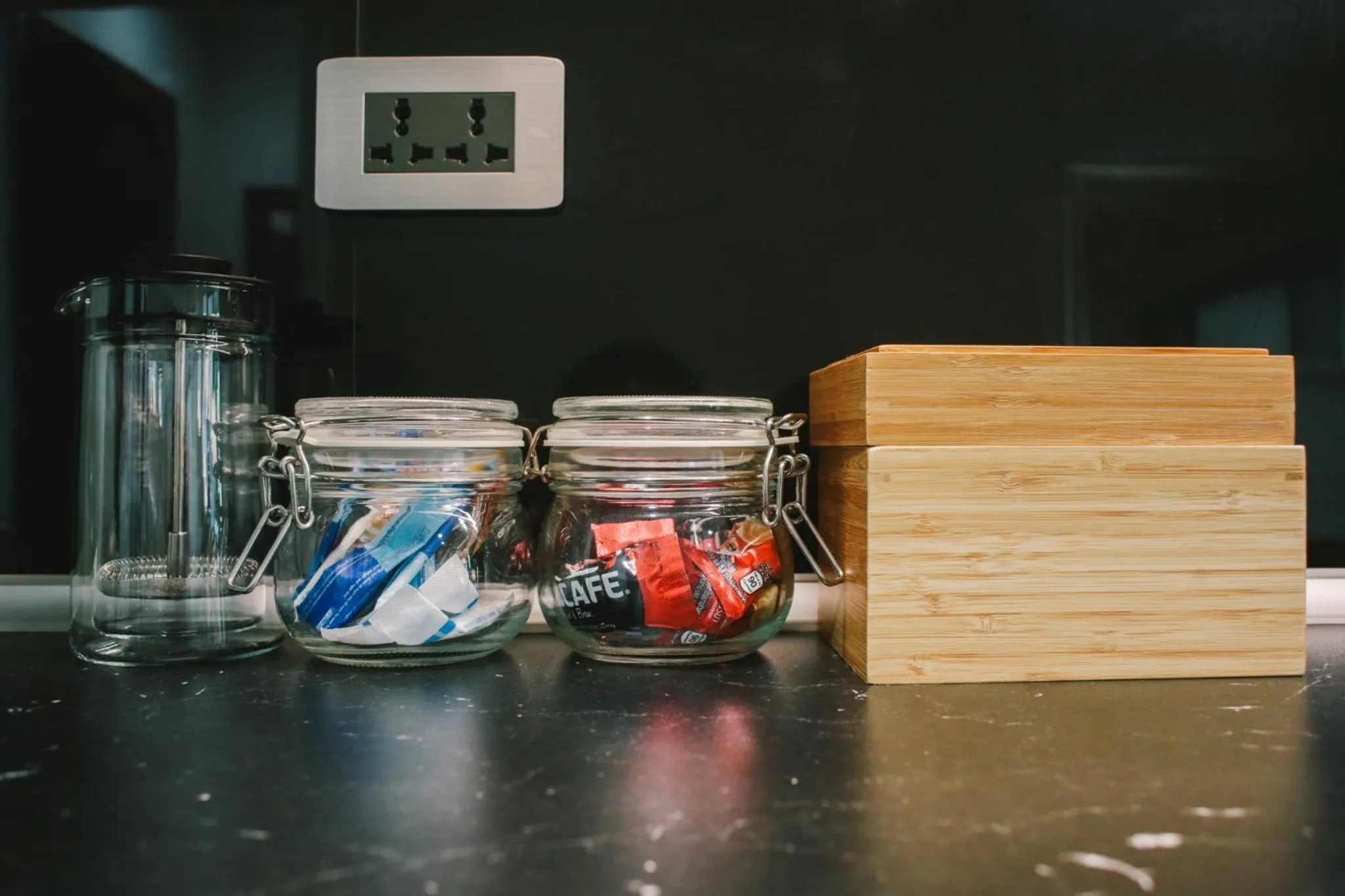 Coffee/tea facilities in The Residences at C&C