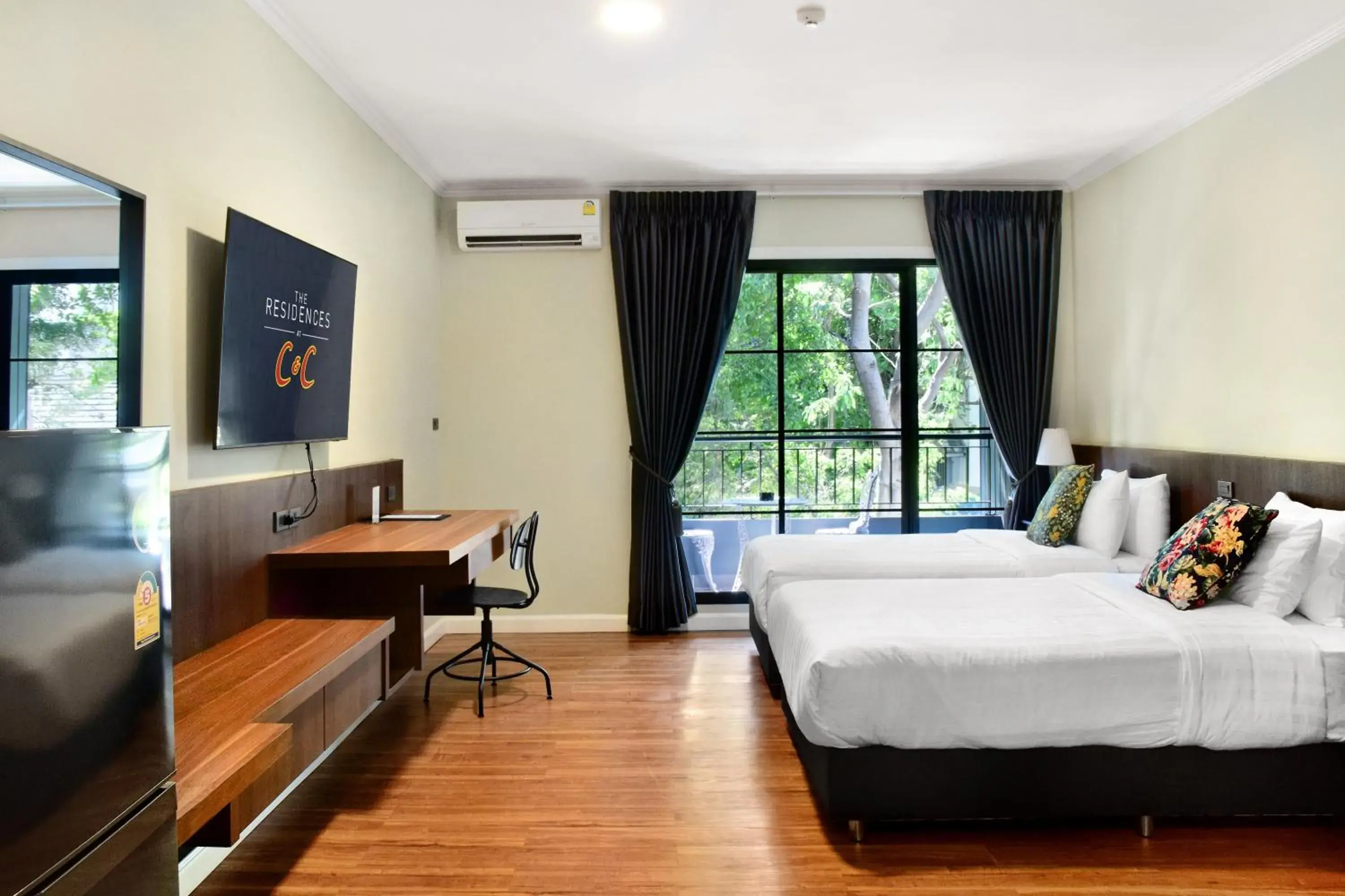 Twin Room with Balcony in The Residences at C&C Twin Room with Balcony in The Residences at C&C