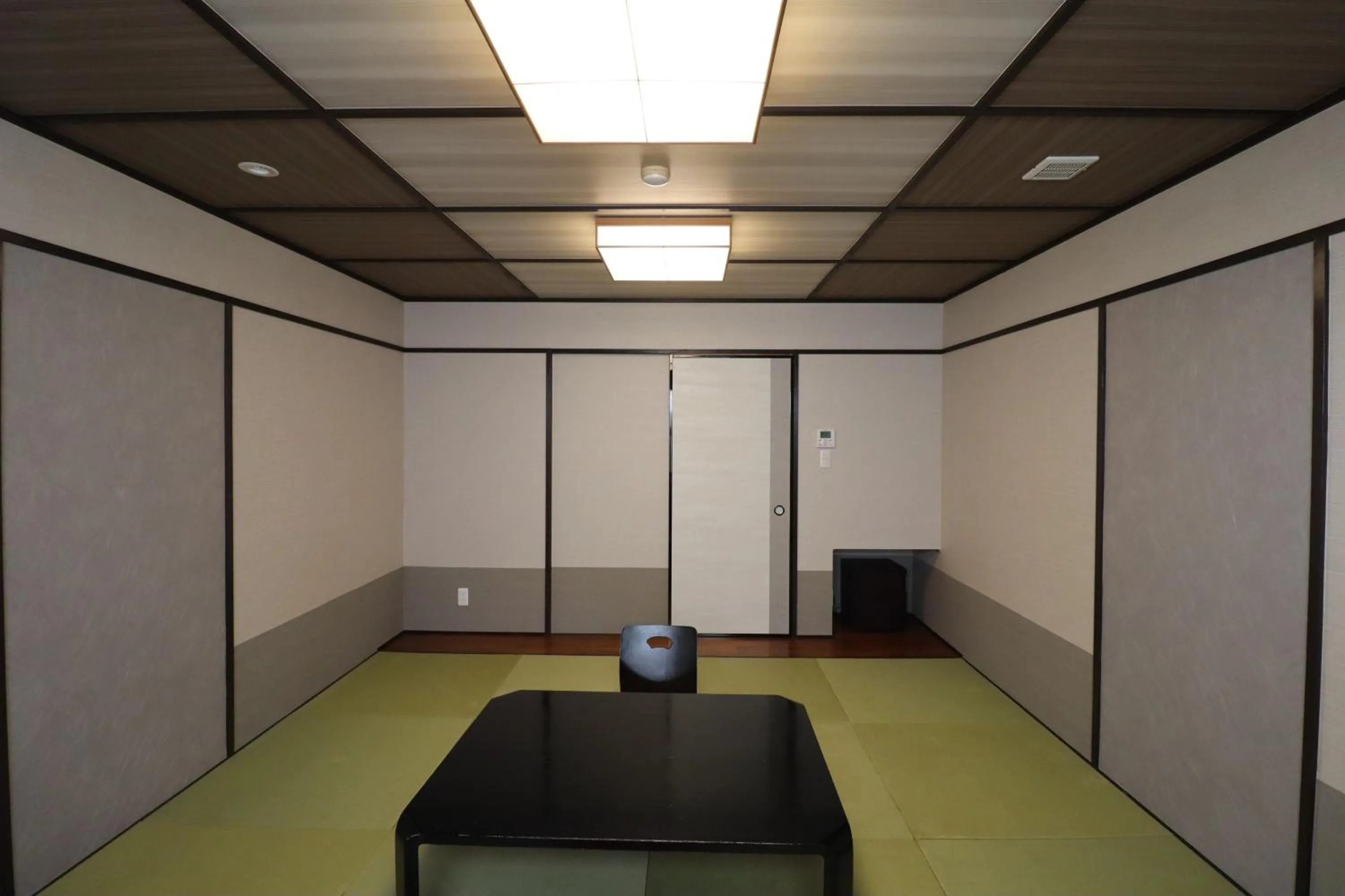 Photo of the whole room in Ryokan Miyoshi