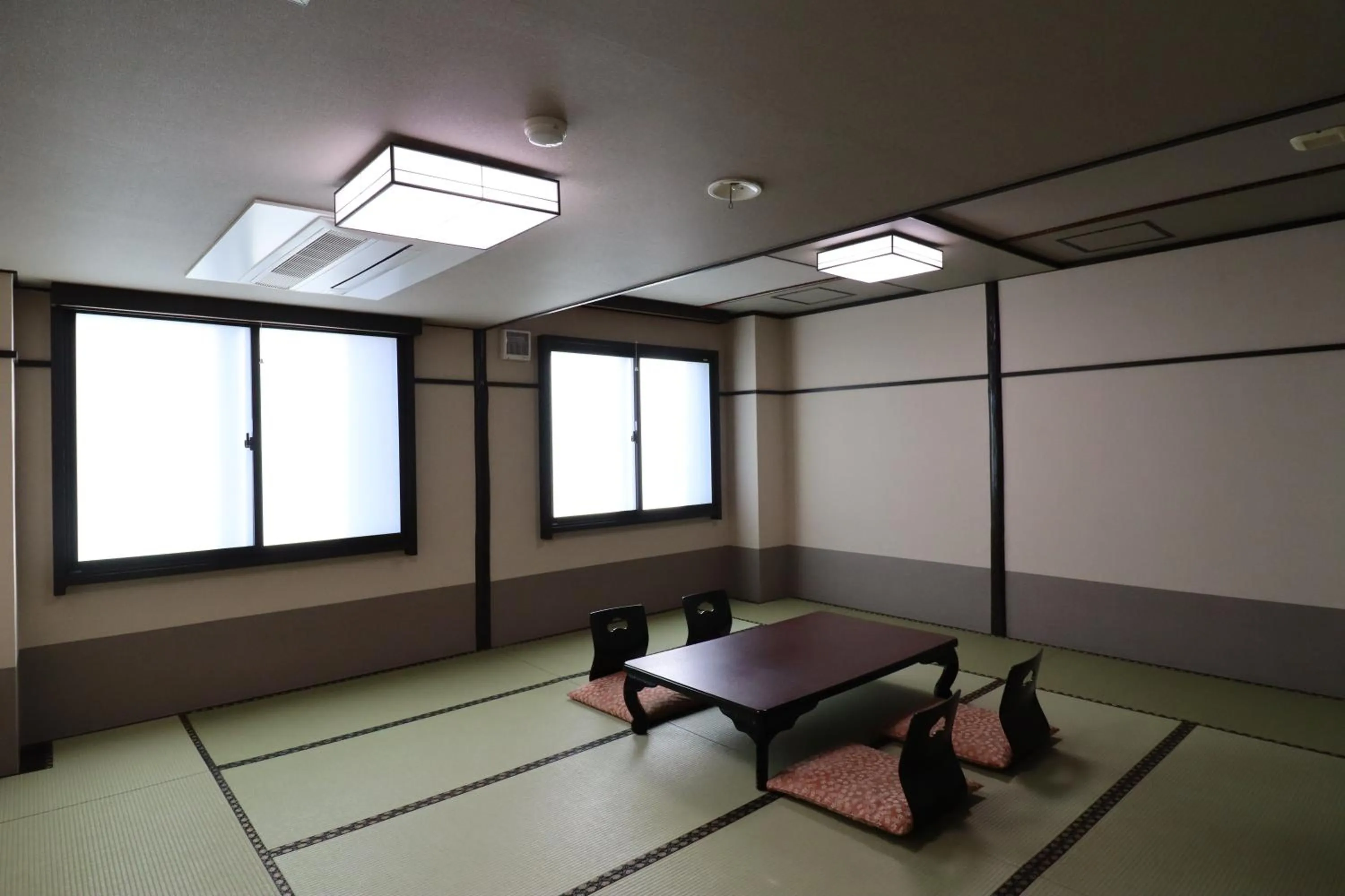 Photo of the whole room in Ryokan Miyoshi