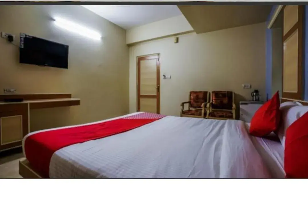 Bed in Hotel Tara International Bed in Hotel Tara International