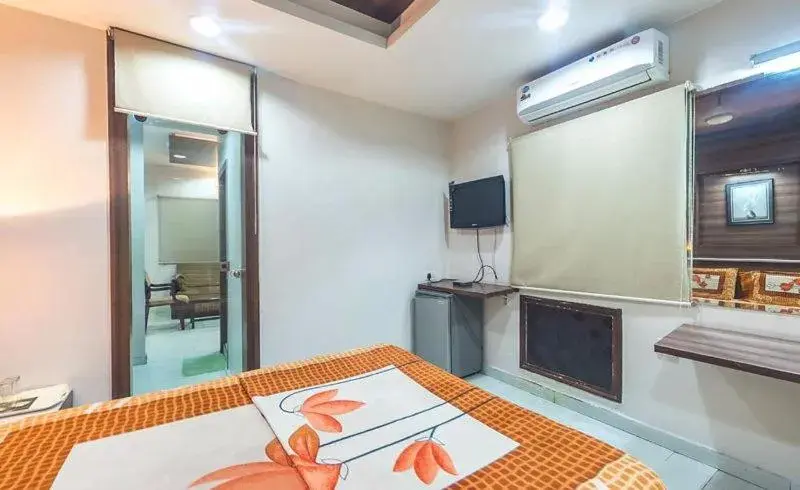 Bed in Hotel Tara International Bed in Hotel Tara International