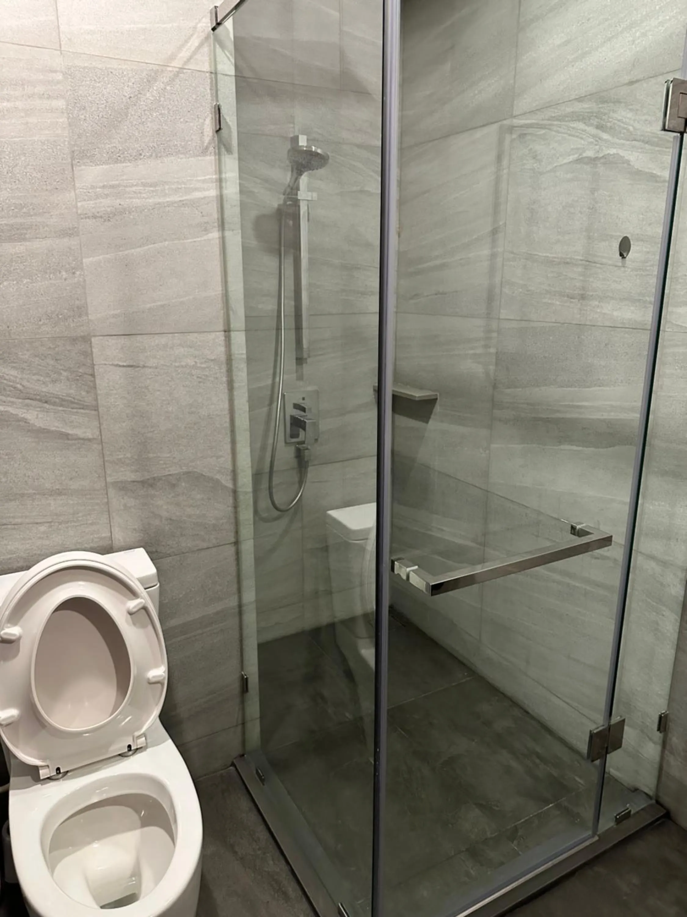 Shower in Edge Central Pattaya