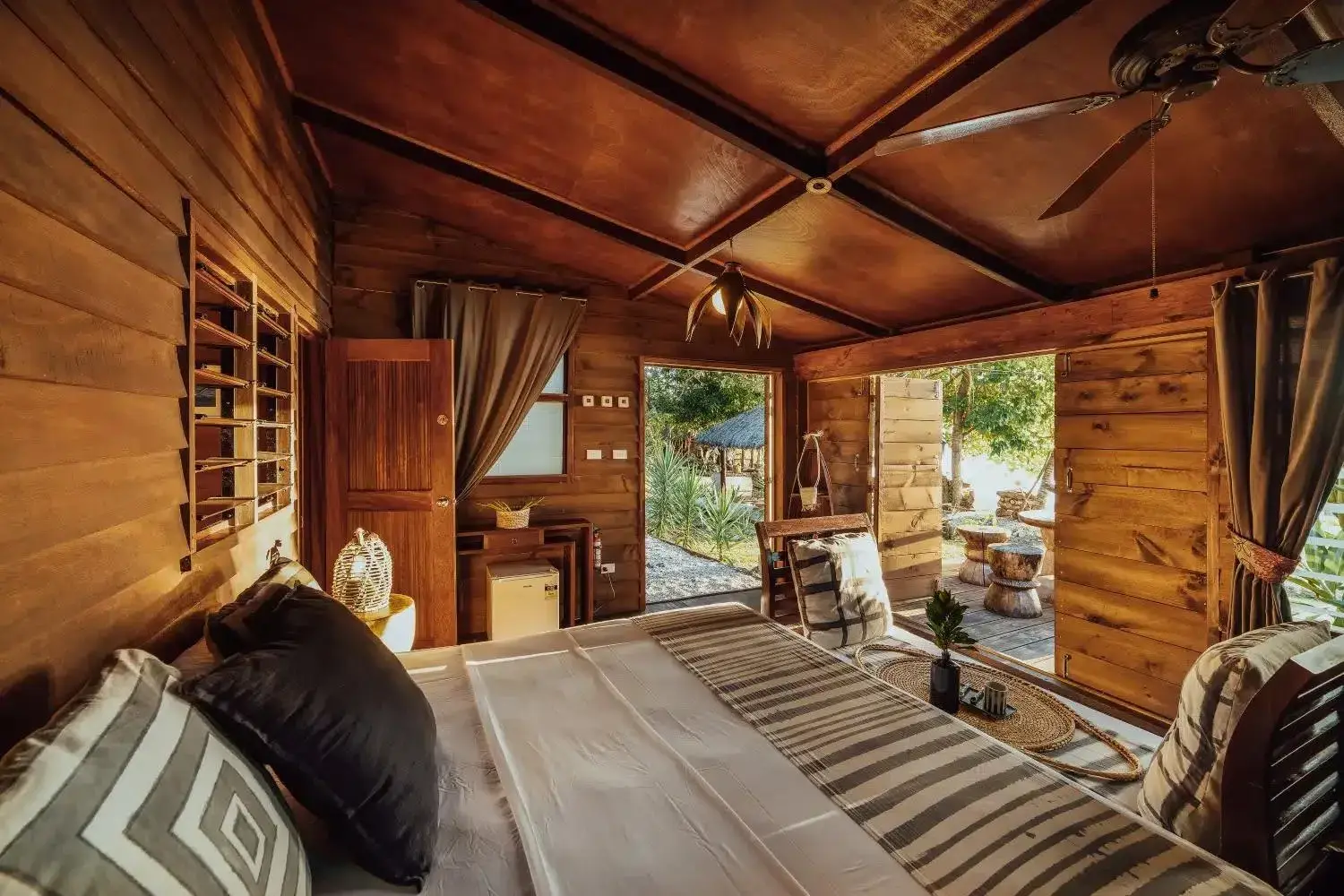 Photo of the whole room in Trees and Fishes Private Retreat Photo of the whole room in Trees and Fishes Private Retreat