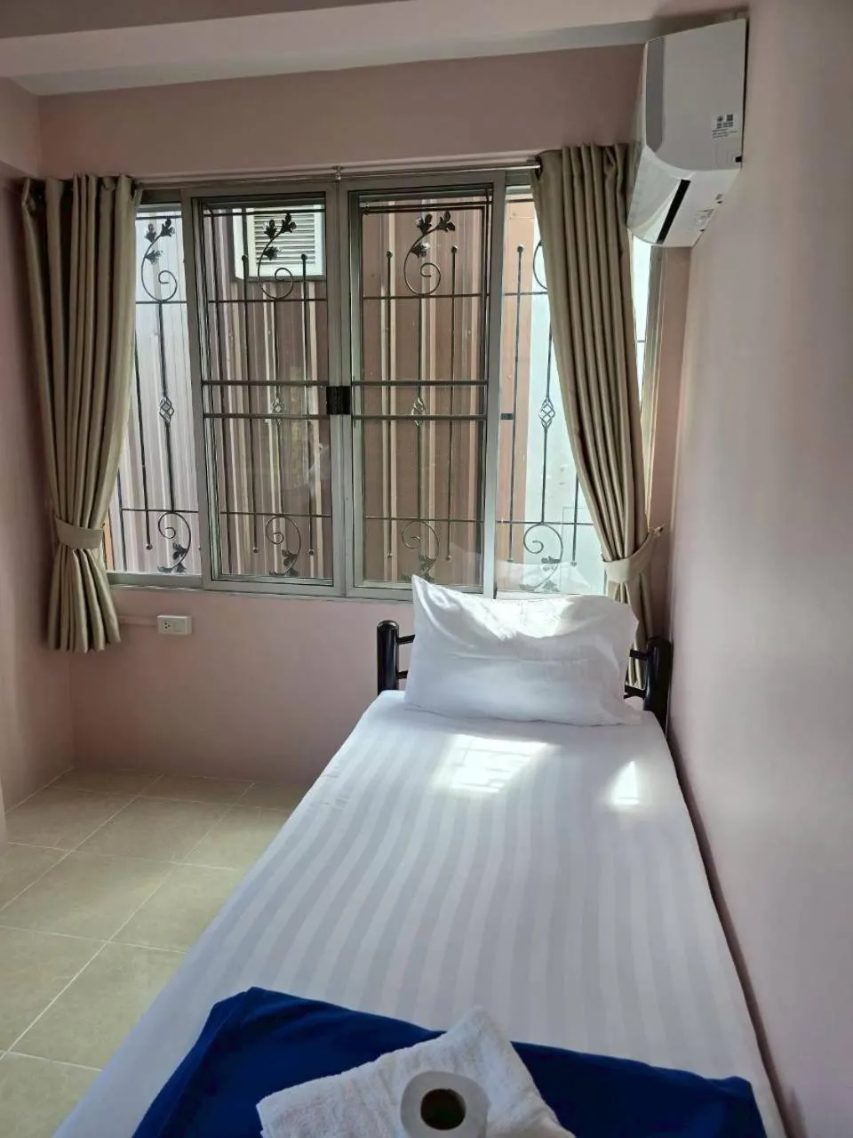 Bed in Bella Bella Riverview