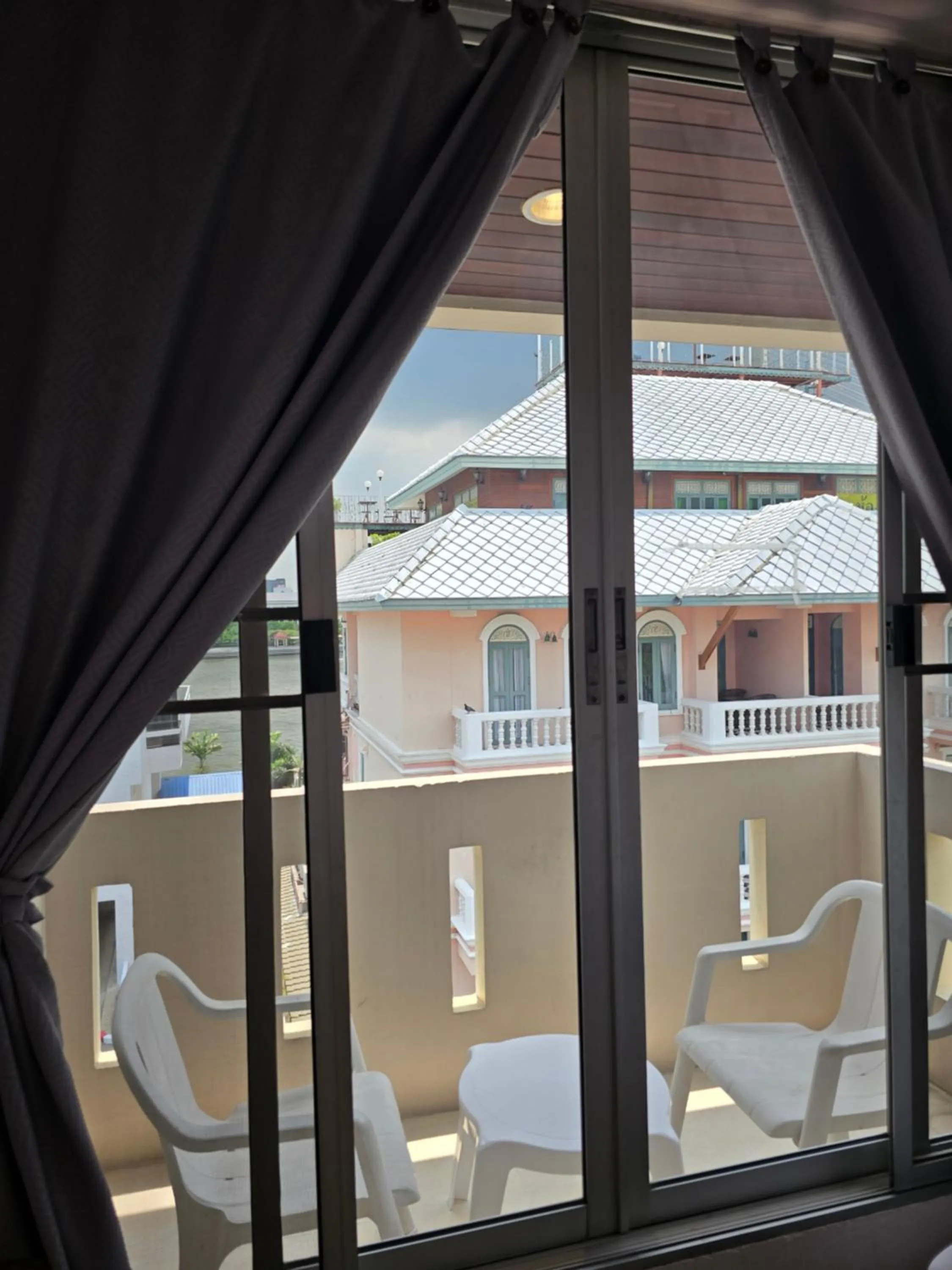 Bella Bella Riverview