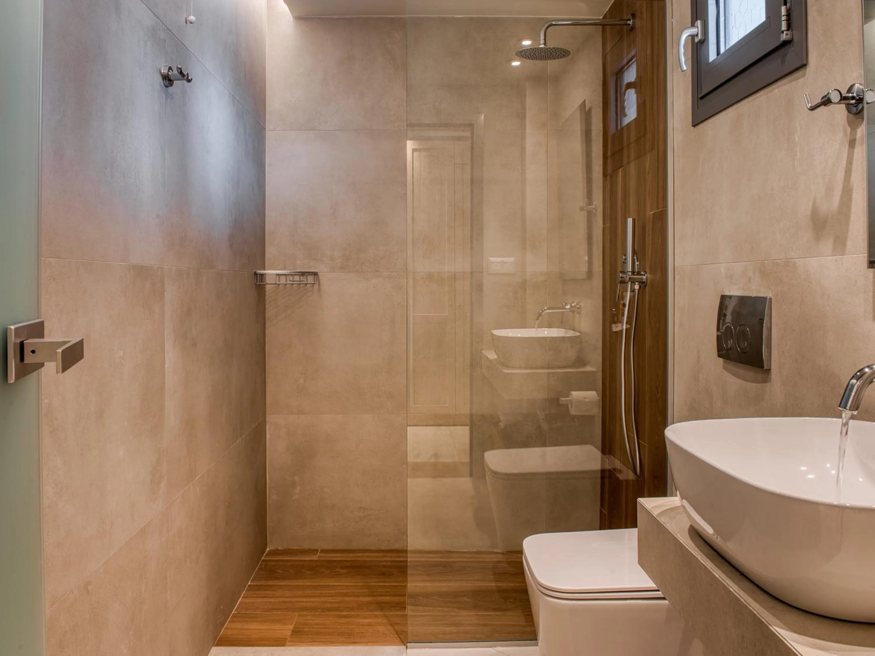 Bathroom in Sandy Seaside Suites