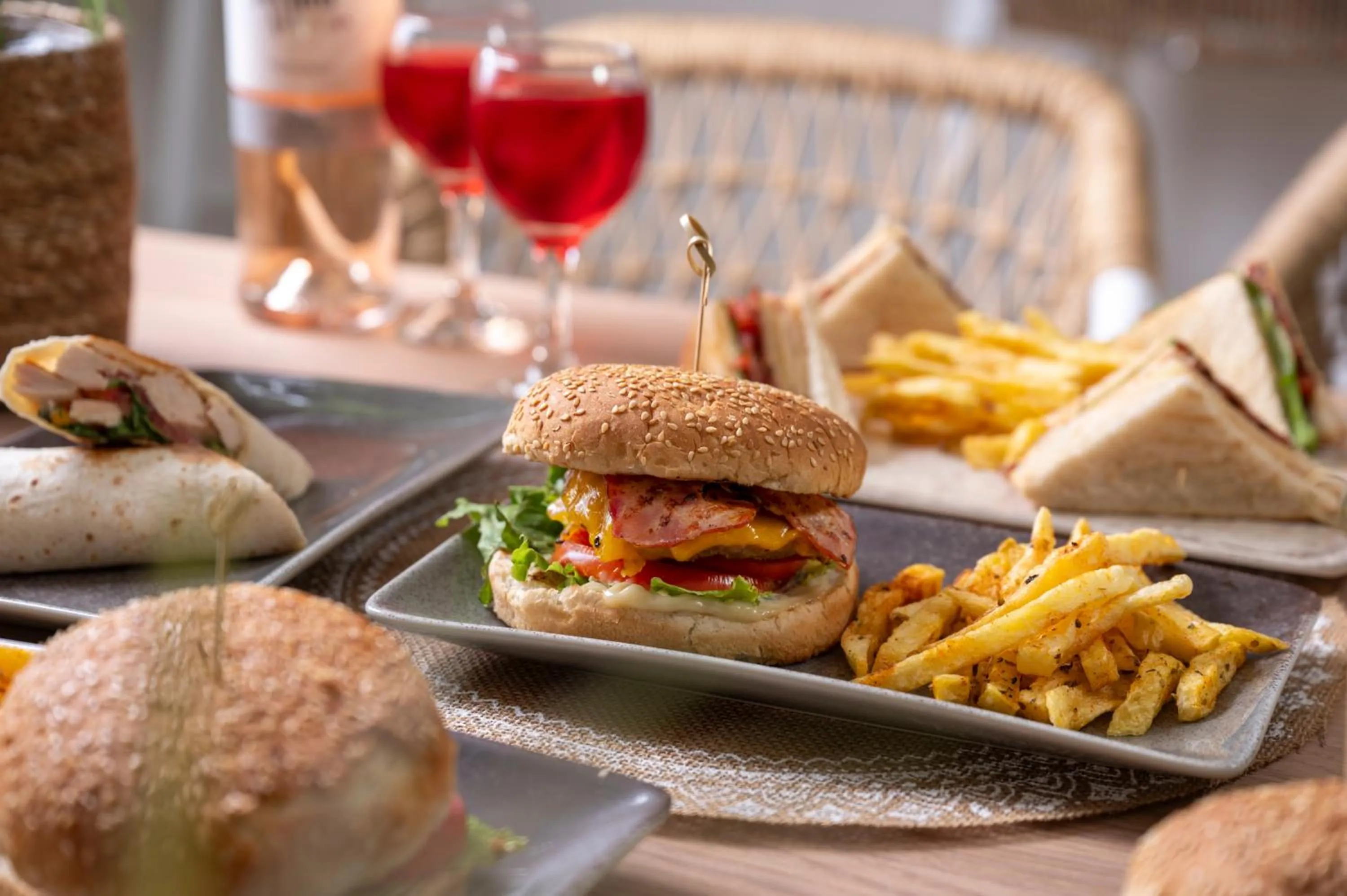 Breakfast in Sandy Seaside Suites