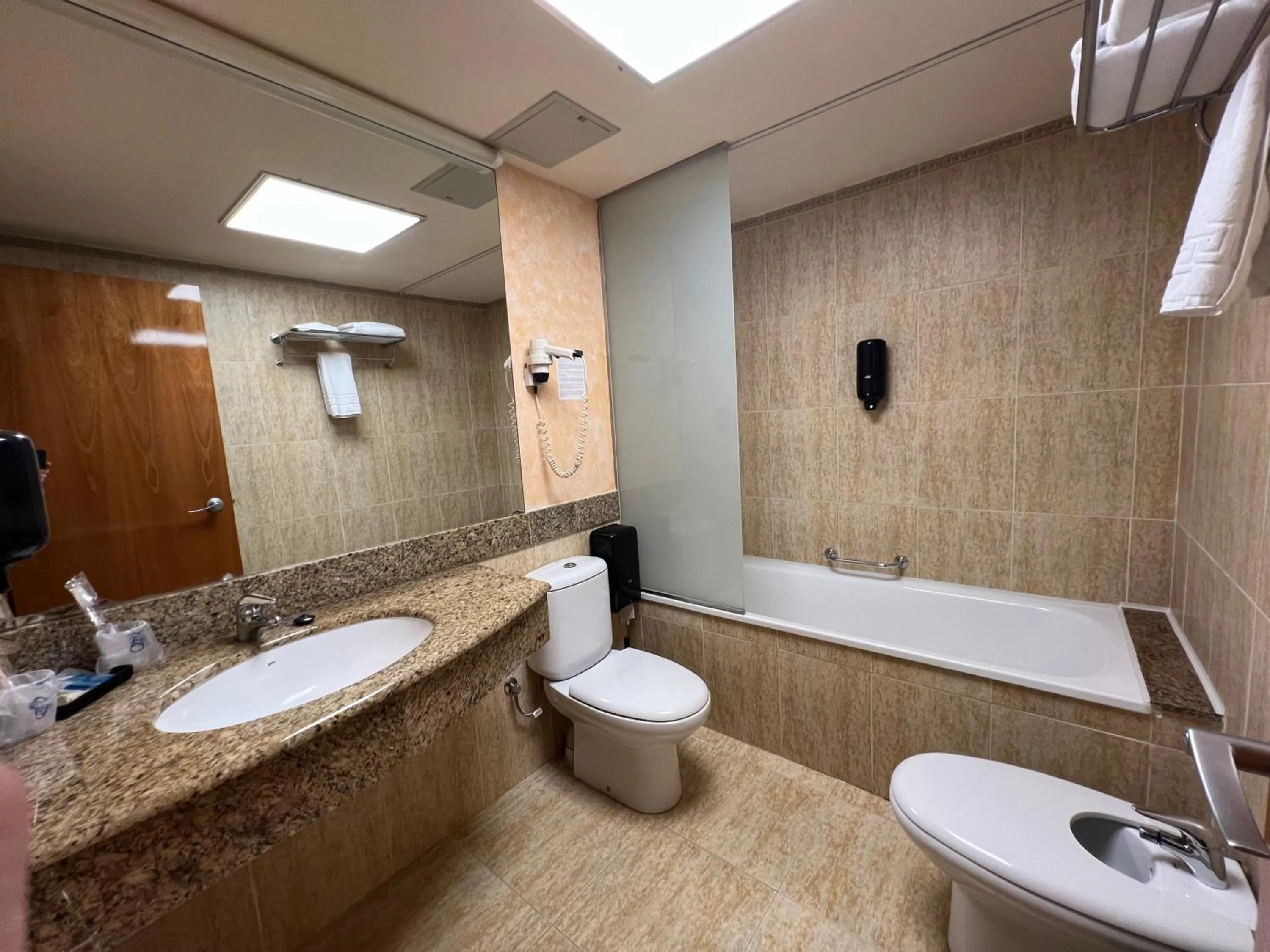 Bathroom in Cambrils Paradise