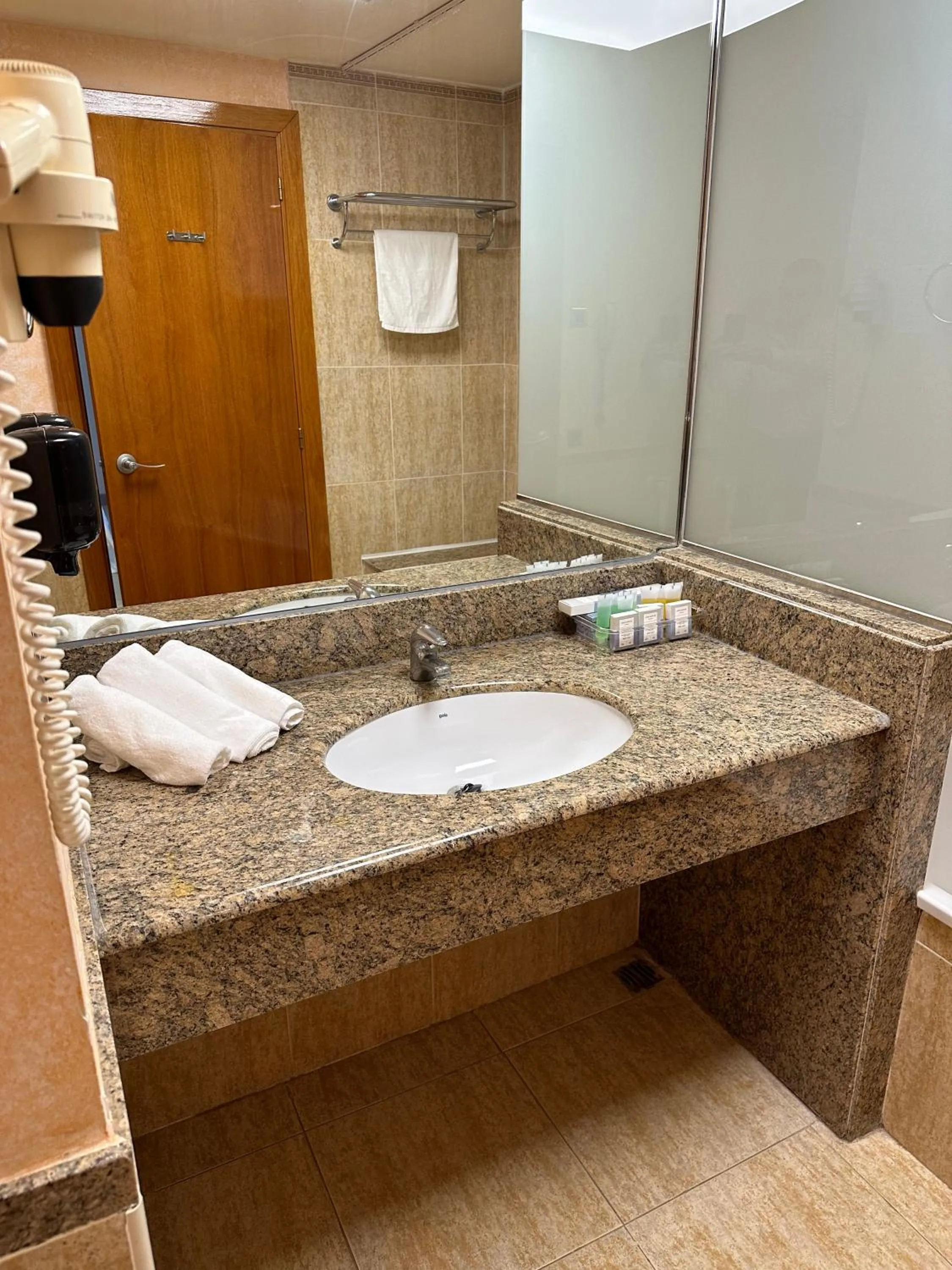 Bathroom in Cambrils Paradise