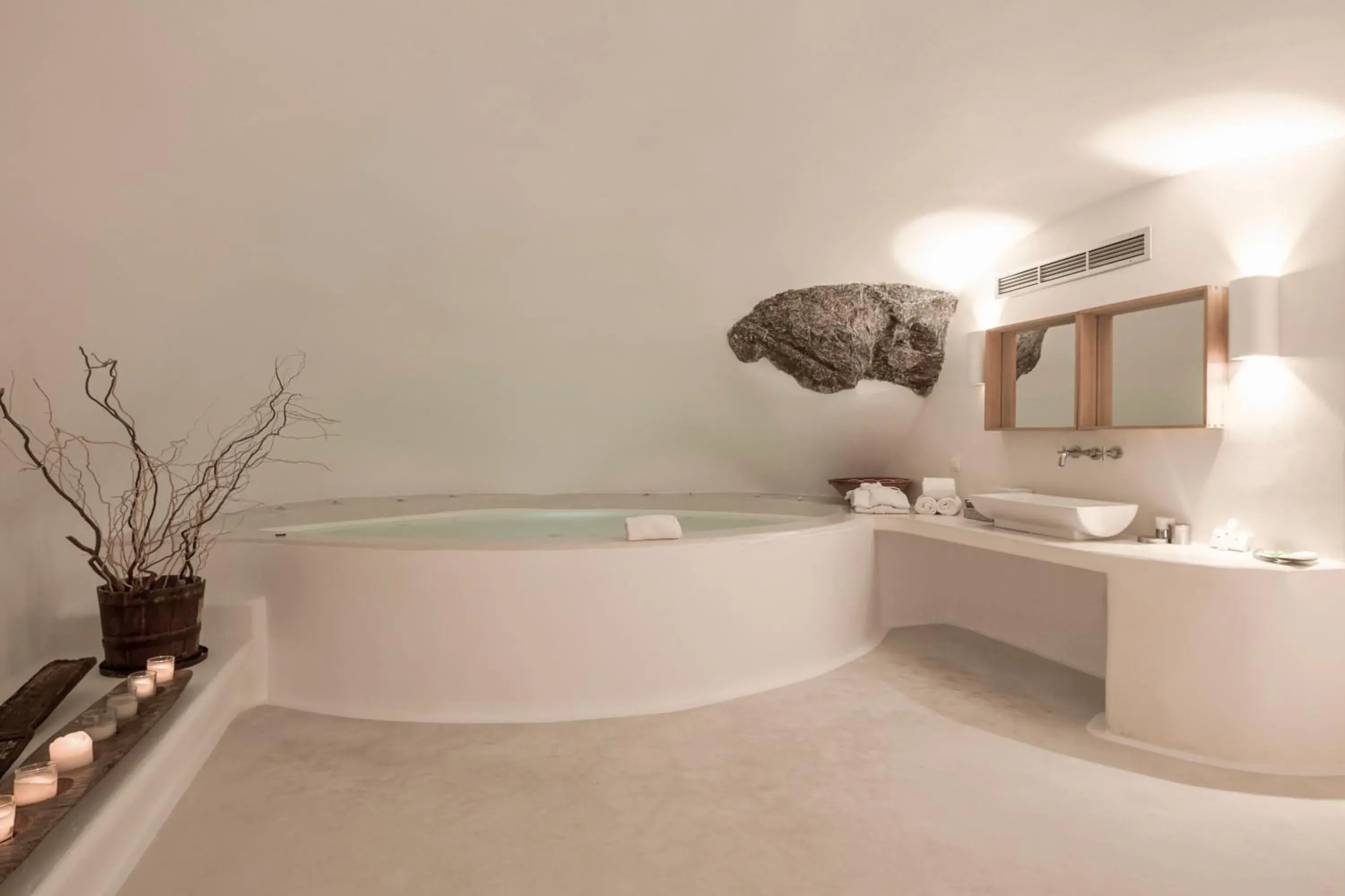 Bathroom in Katikies Chromata Santorini - The Leading Hotels of the World Bathroom in Katikies Chromata Santorini - The Leading Hotels of the World