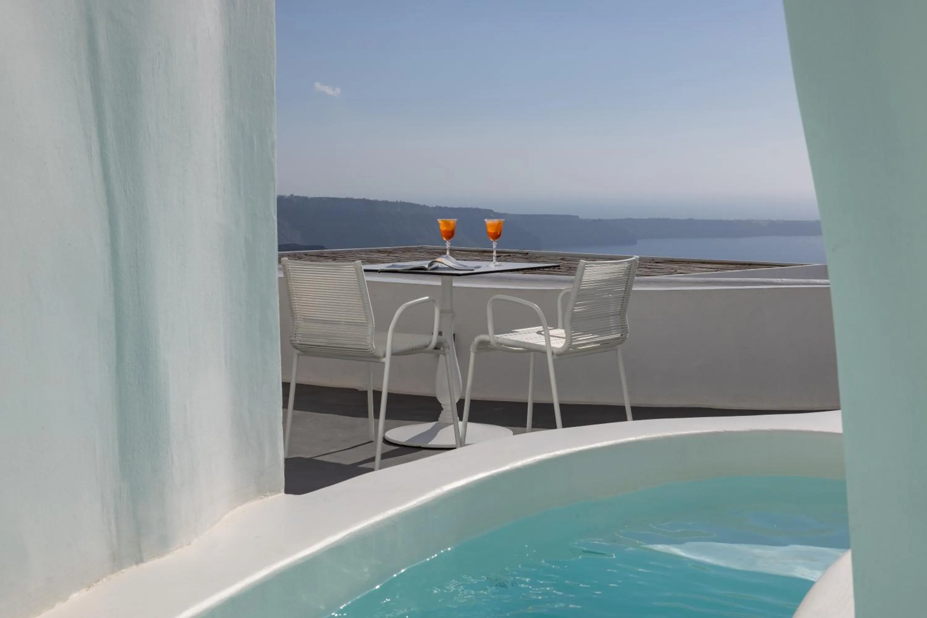 Hot Tub in Katikies Chromata Santorini - The Leading Hotels of the World
