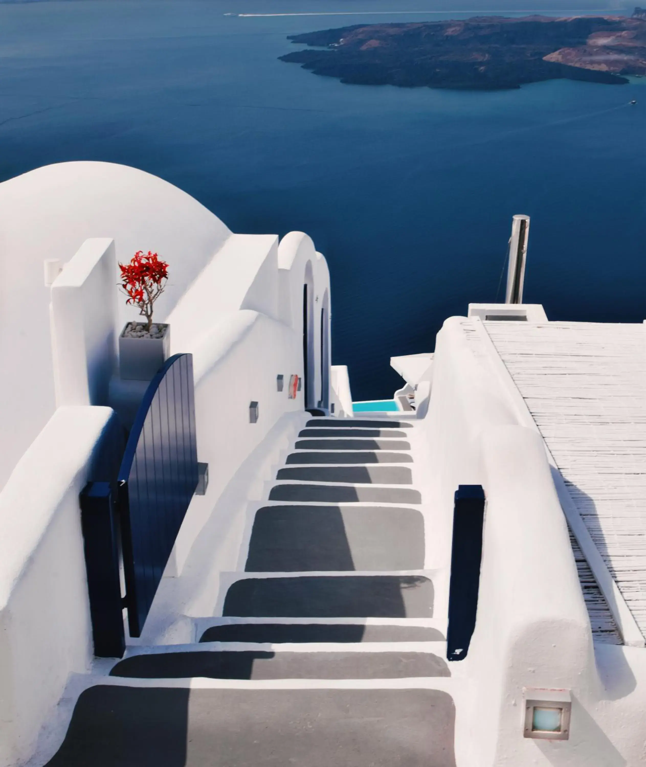 Facade/entrance in Katikies Chromata Santorini - The Leading Hotels of the World Facade/entrance in Katikies Chromata Santorini - The Leading Hotels of the World