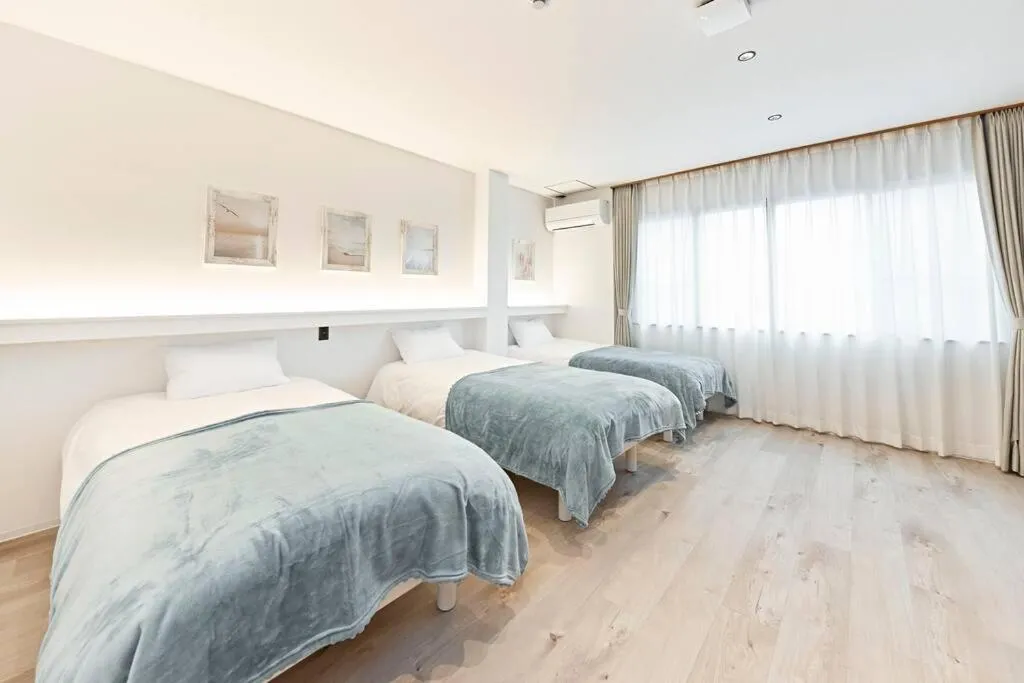 Bed in eni kuromon