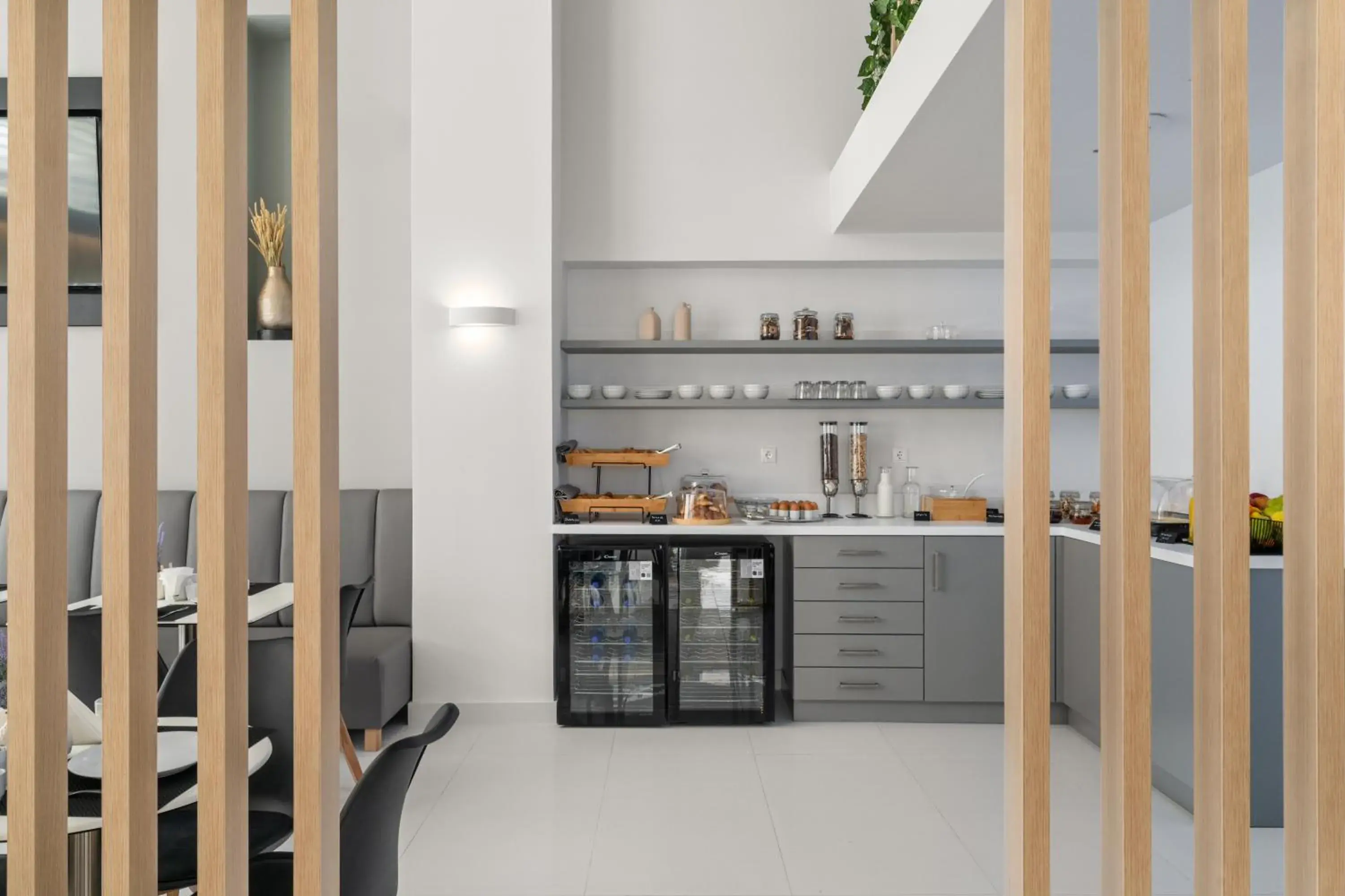 Restaurant/places to eat in Gallery Central Piraeus Port Restaurant/places to eat in Gallery Central Piraeus Port