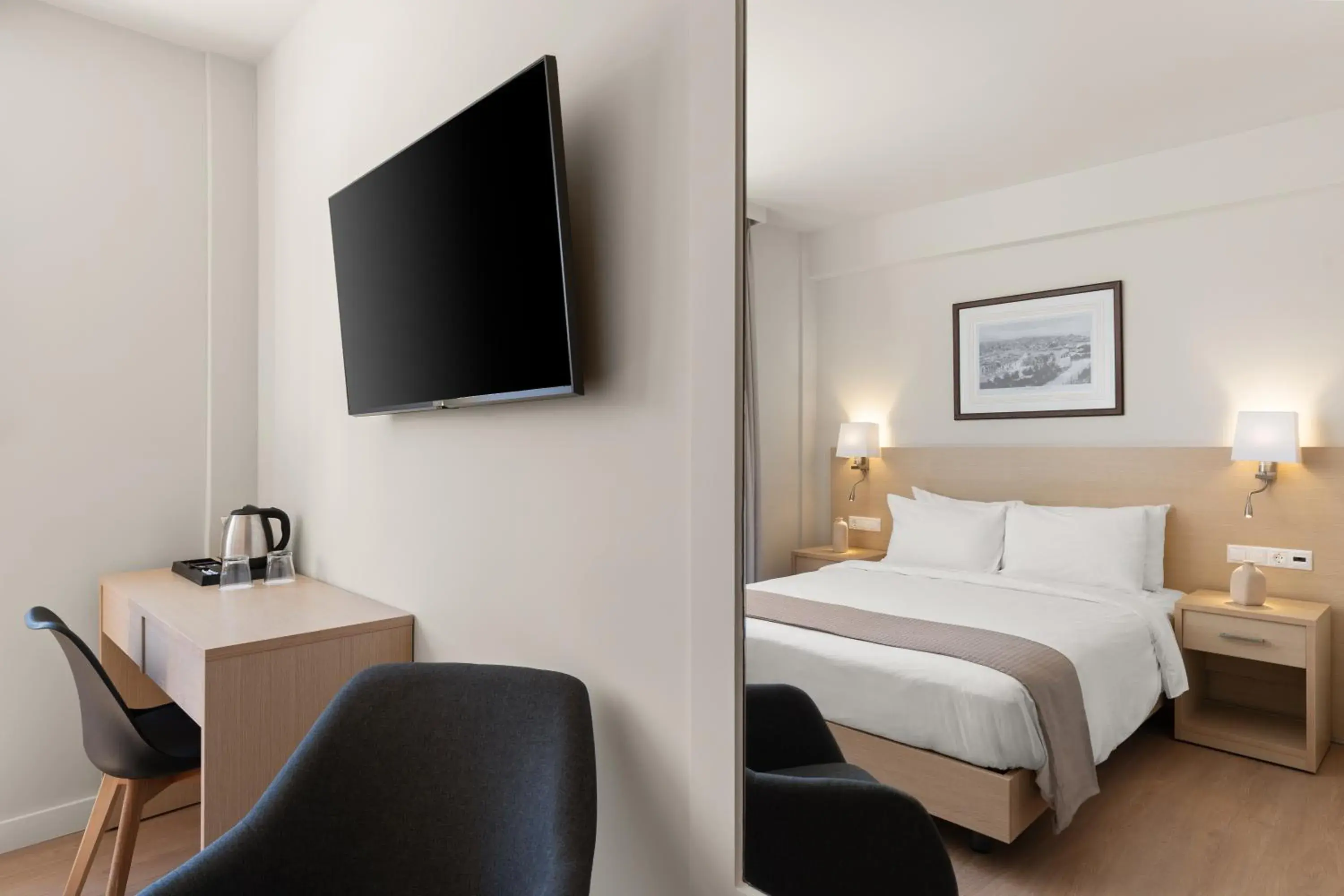 Bed in Gallery Central Piraeus Port Bed in Gallery Central Piraeus Port