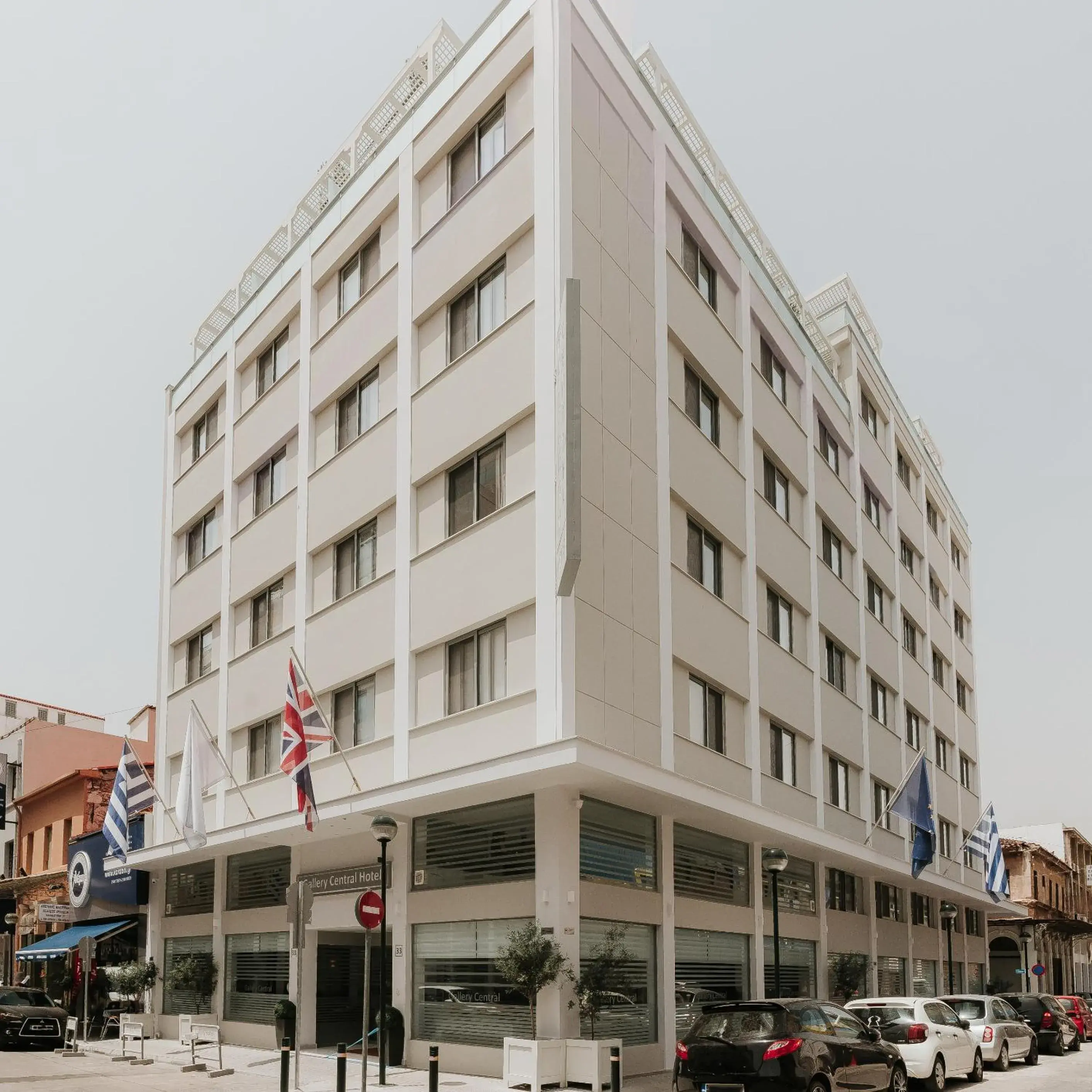 Property building in Gallery Central Piraeus Port Property building in Gallery Central Piraeus Port