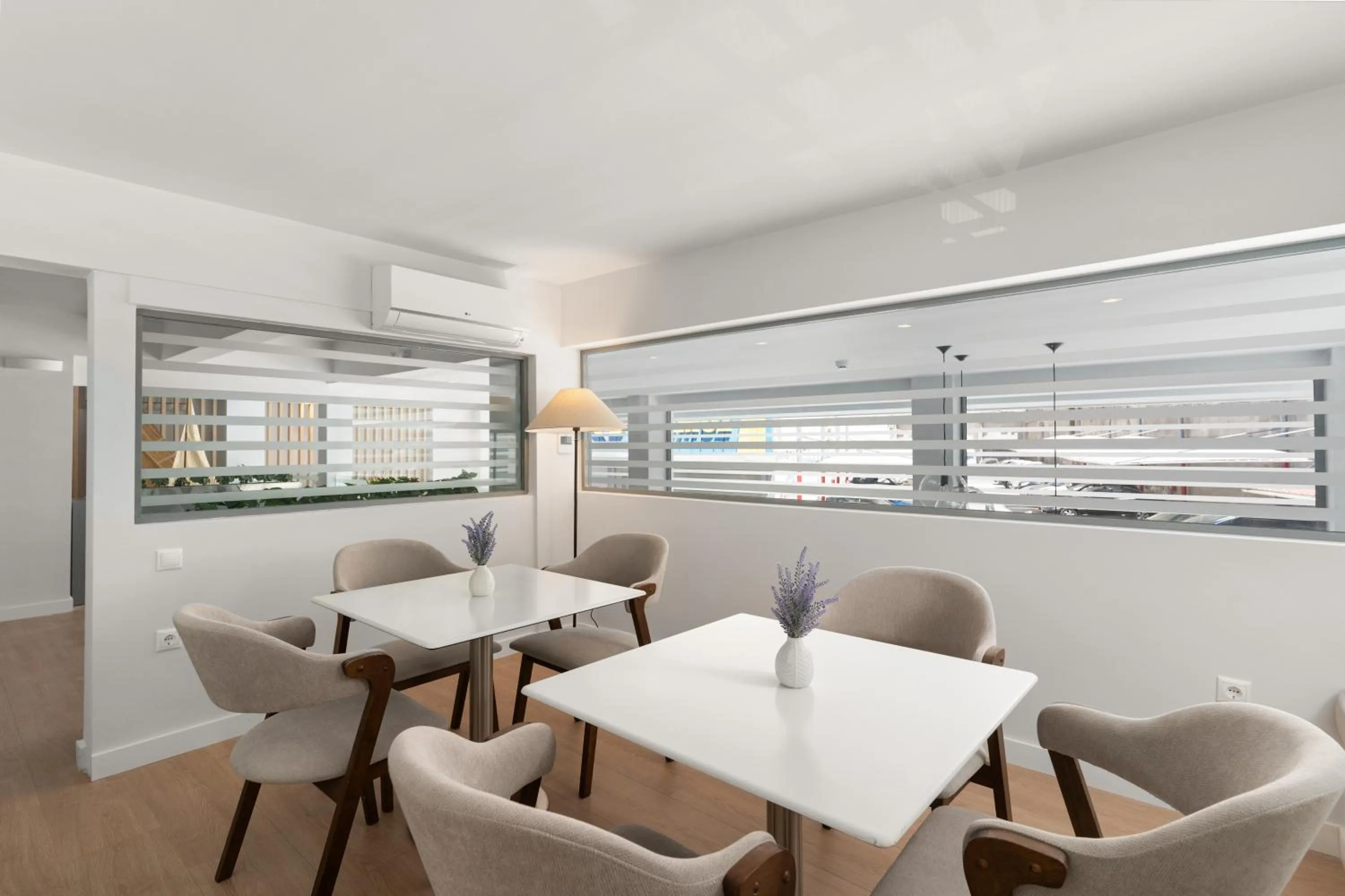 Living room in Gallery Central Piraeus Port