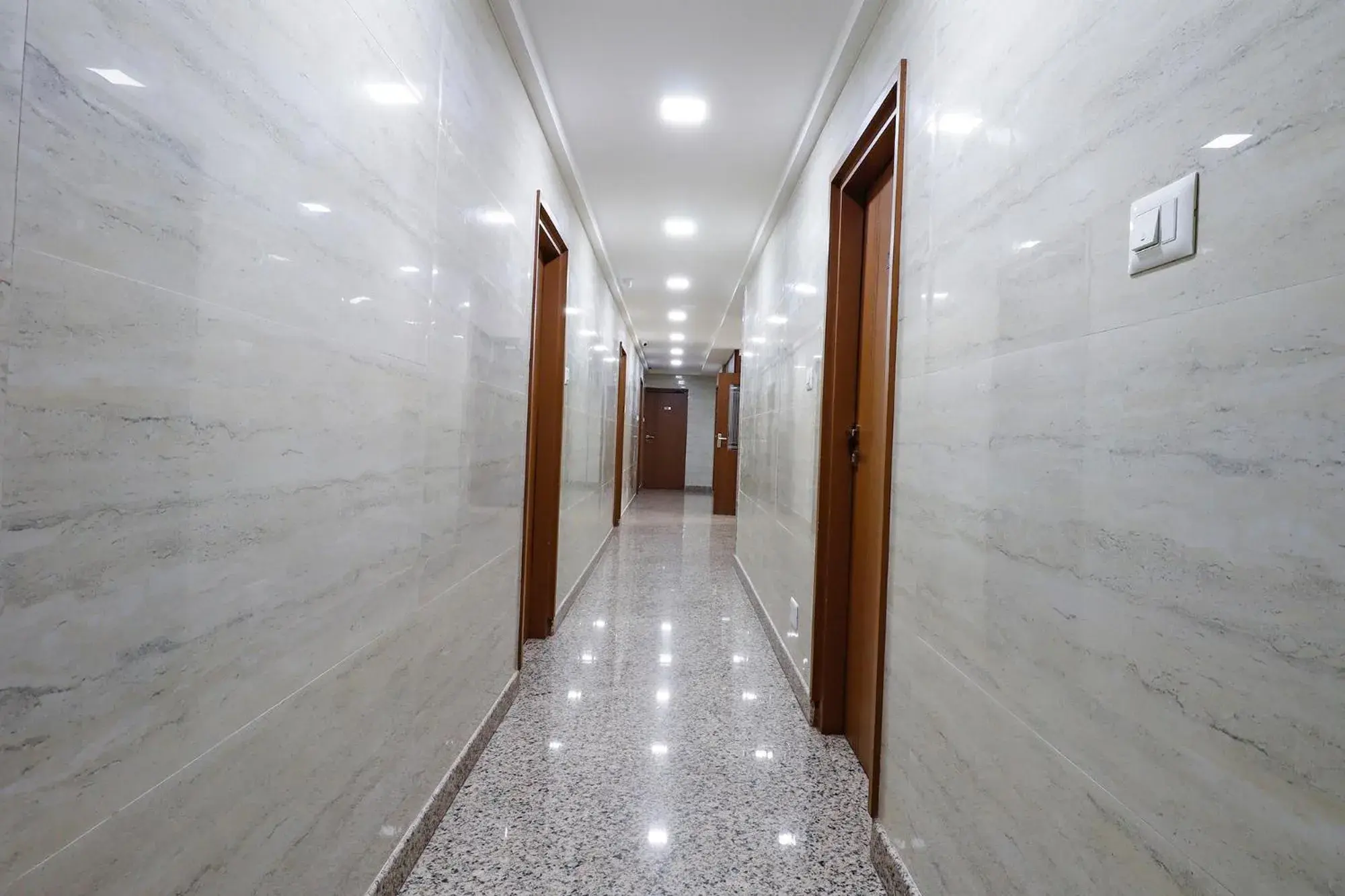 Lobby or reception in FabHotel Sathya Comforts - Nr Commercial Street Lobby or reception in FabHotel Sathya Comforts - Nr Commercial Street