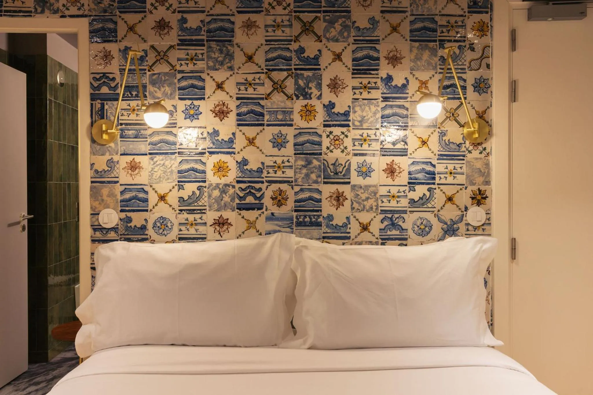 Bedroom, Bed in Dare Lisbon River