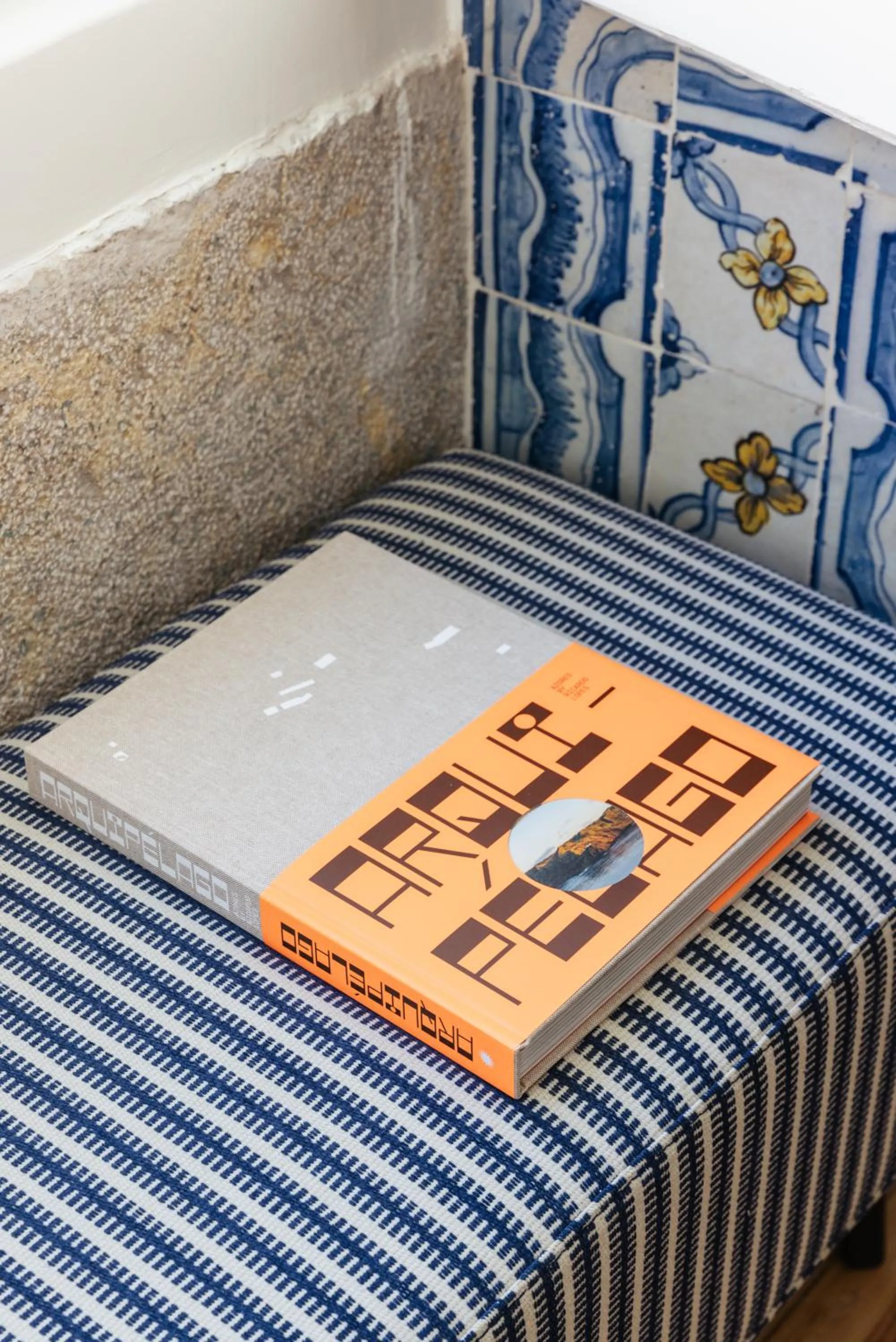 Decorative detail, Bed in Dare Lisbon River