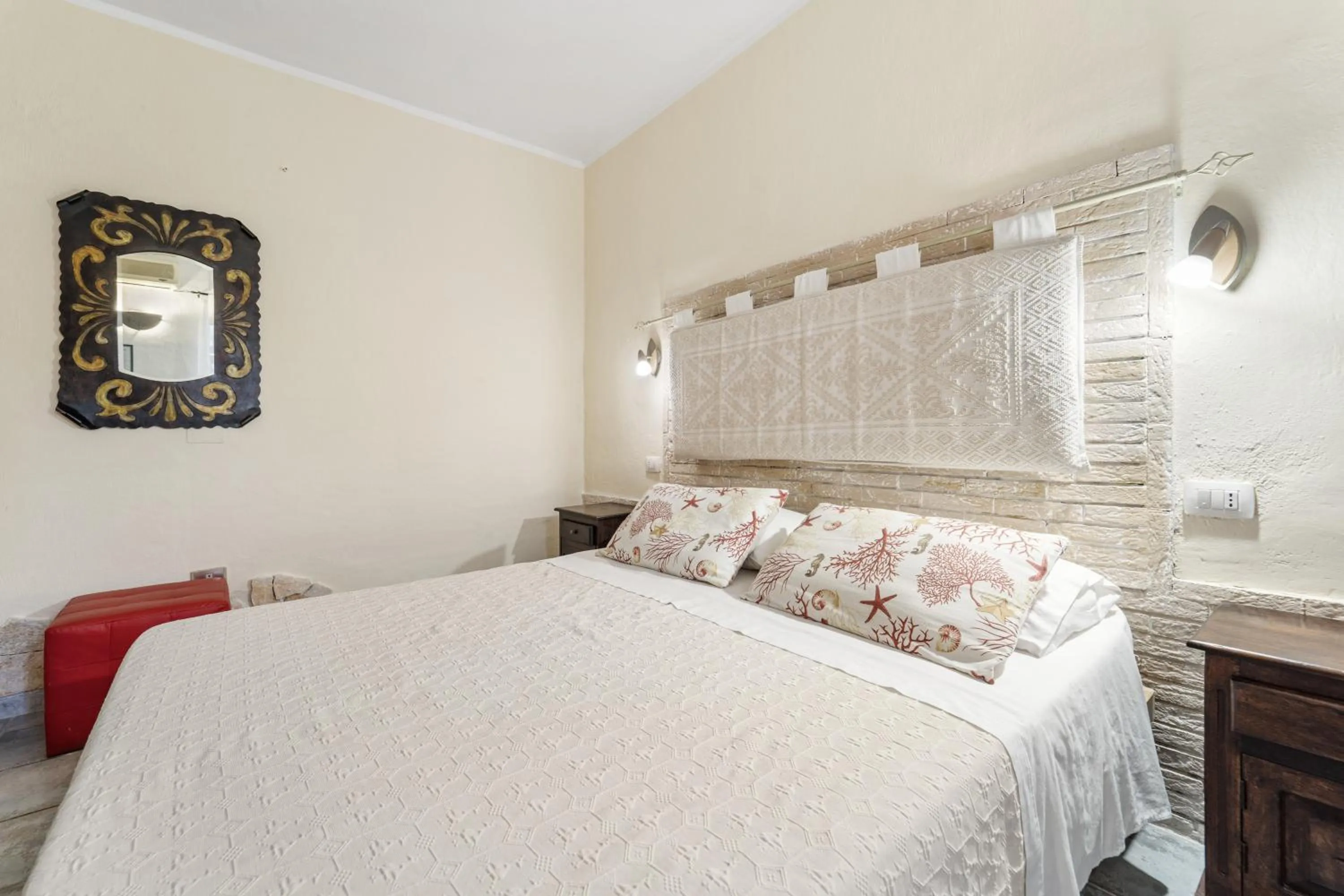 Living room, Bed in Sa Funtana