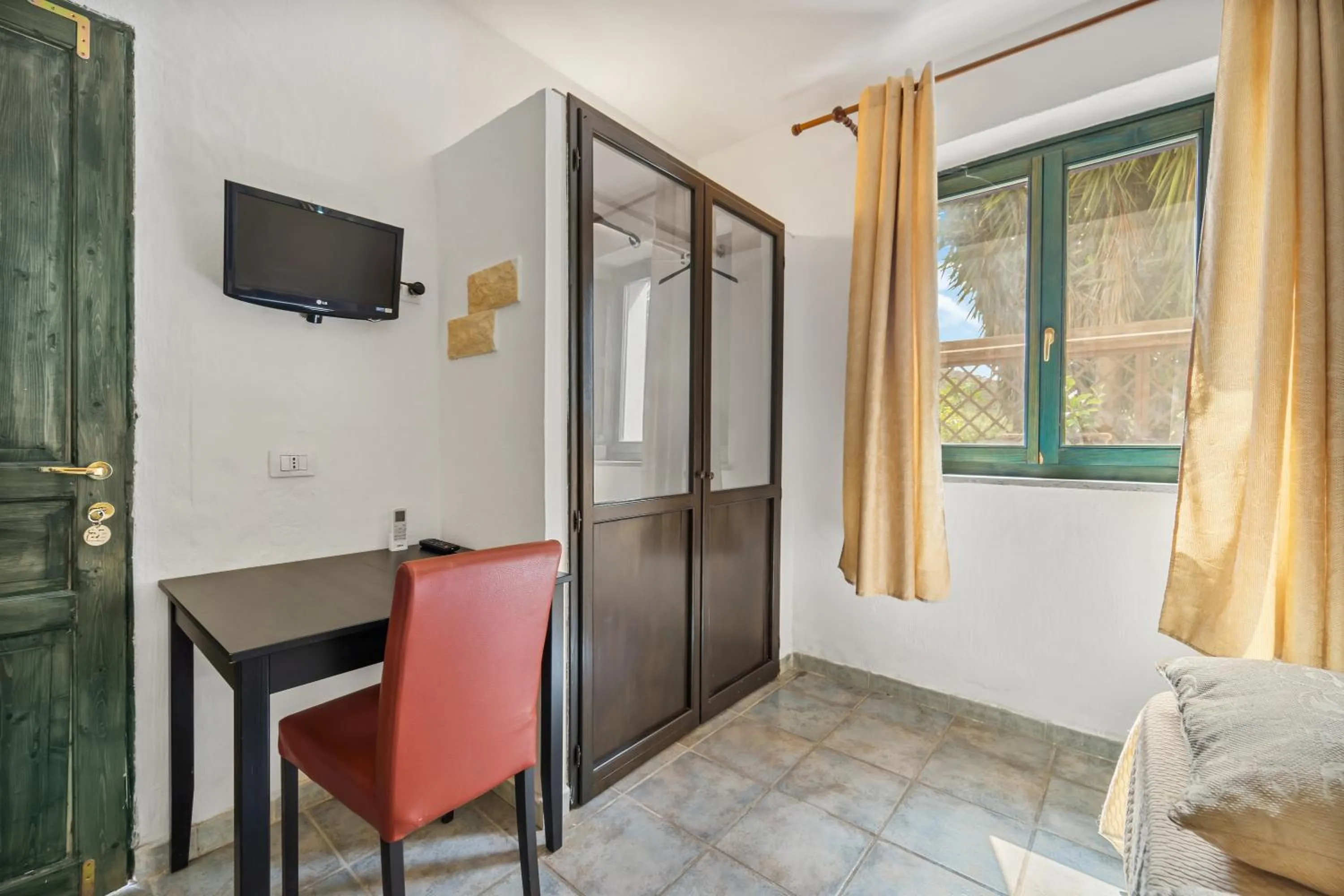 Property building in Sa Funtana