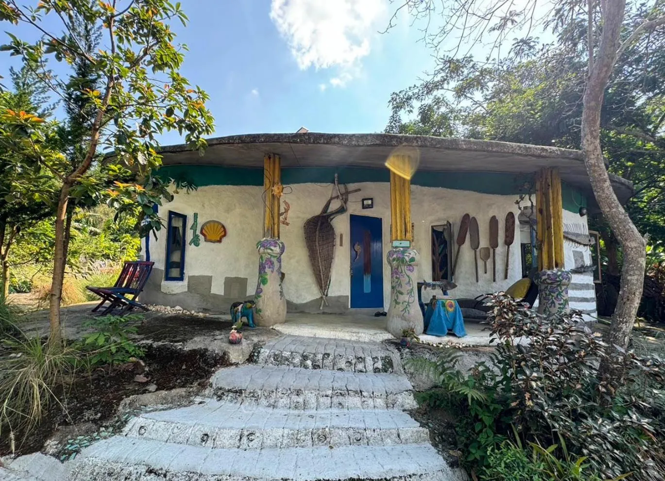 Property building in Clay House Chiang Mai By Alphatel