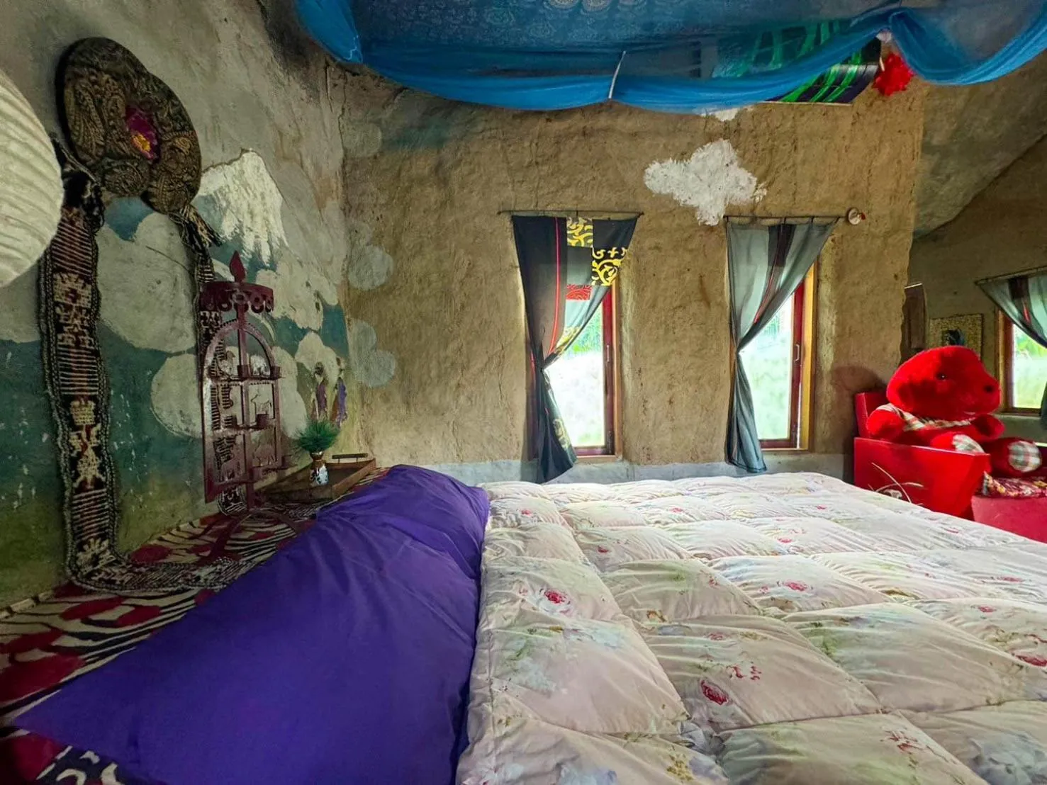 Bed in Clay House Chiang Mai By Alphatel