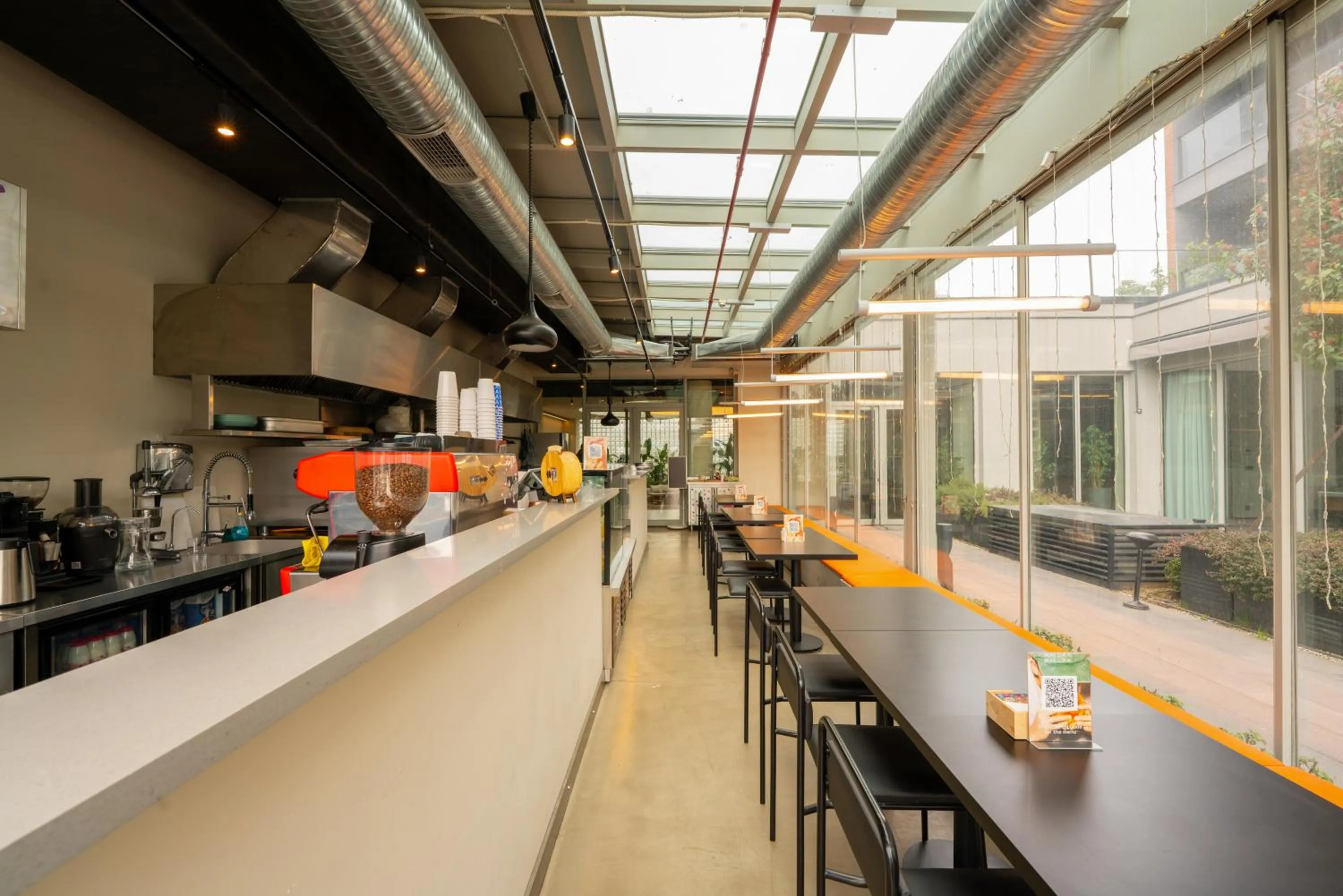 Restaurant/places to eat in The Superior Living Kağıthane