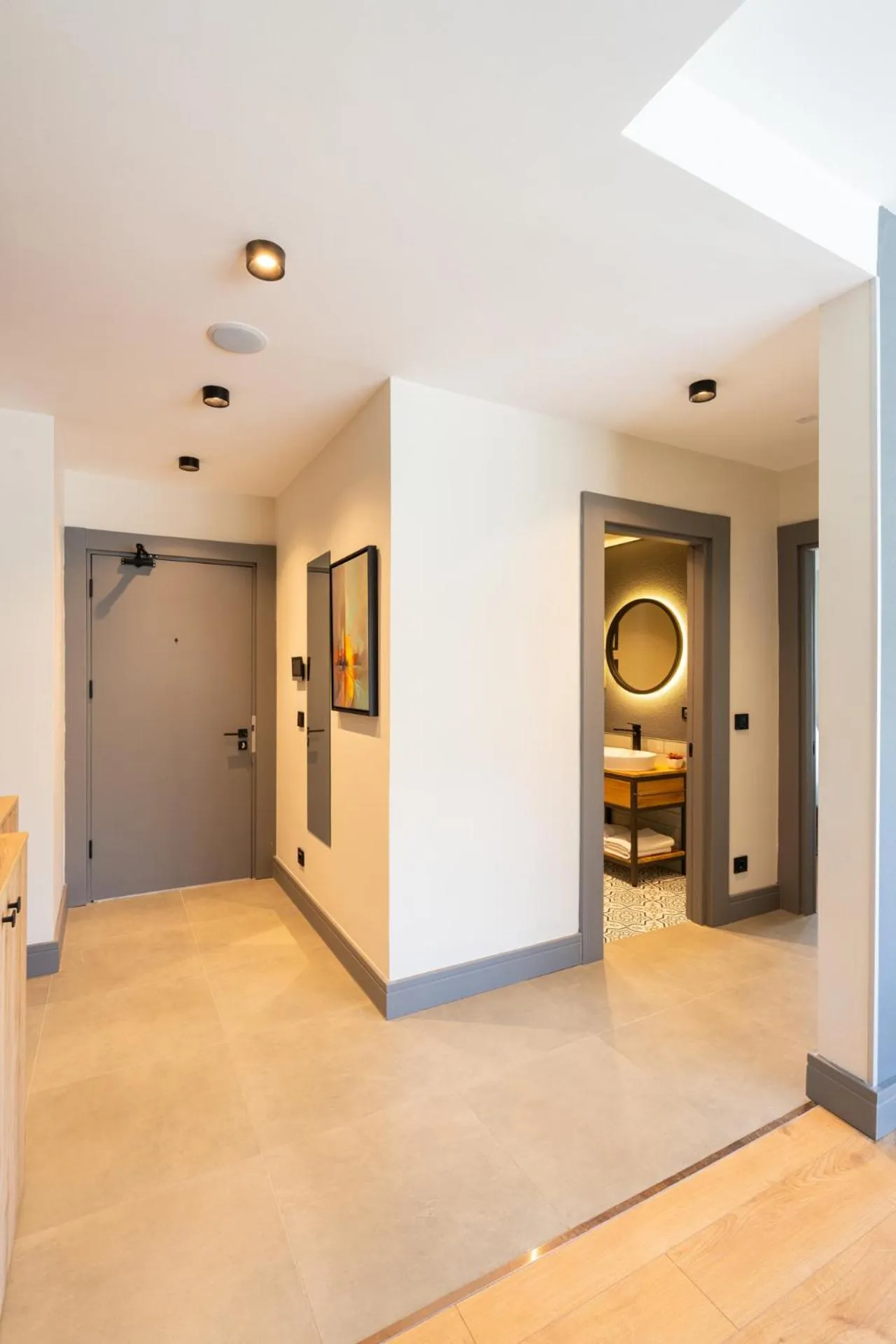 Decorative detail in The Superior Living Kağıthane