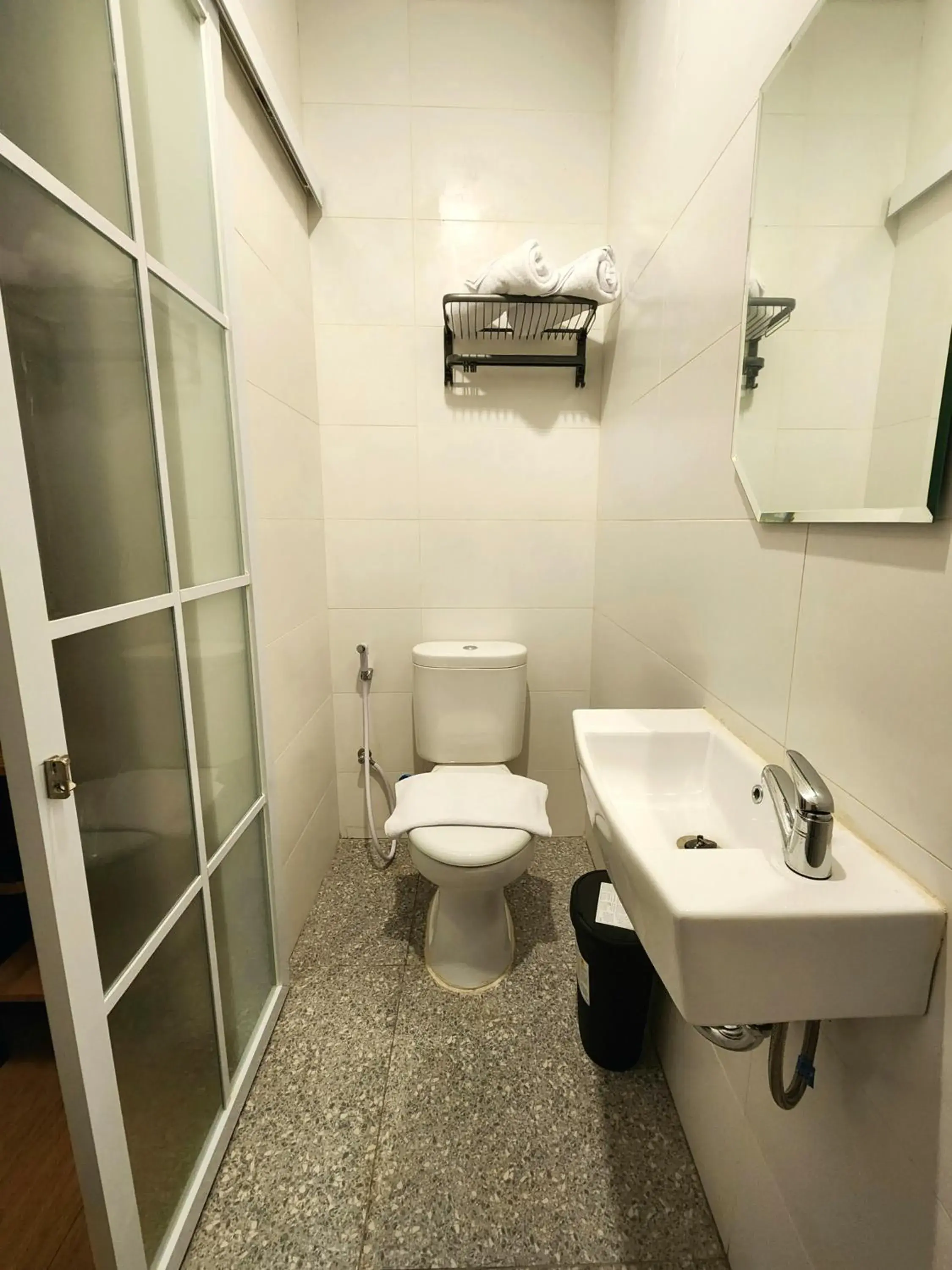 Bathroom in Mimaru Hotel Jakarta Bathroom in Mimaru Hotel Jakarta