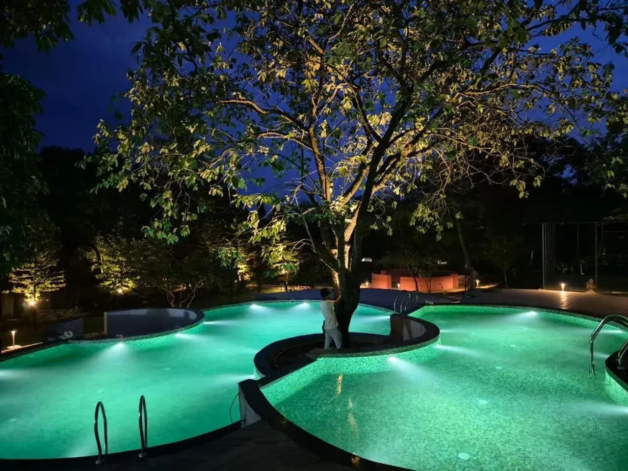 Swimming pool in Citrus Prime Hill Queen Resort Swimming pool in Citrus Prime Hill Queen Resort