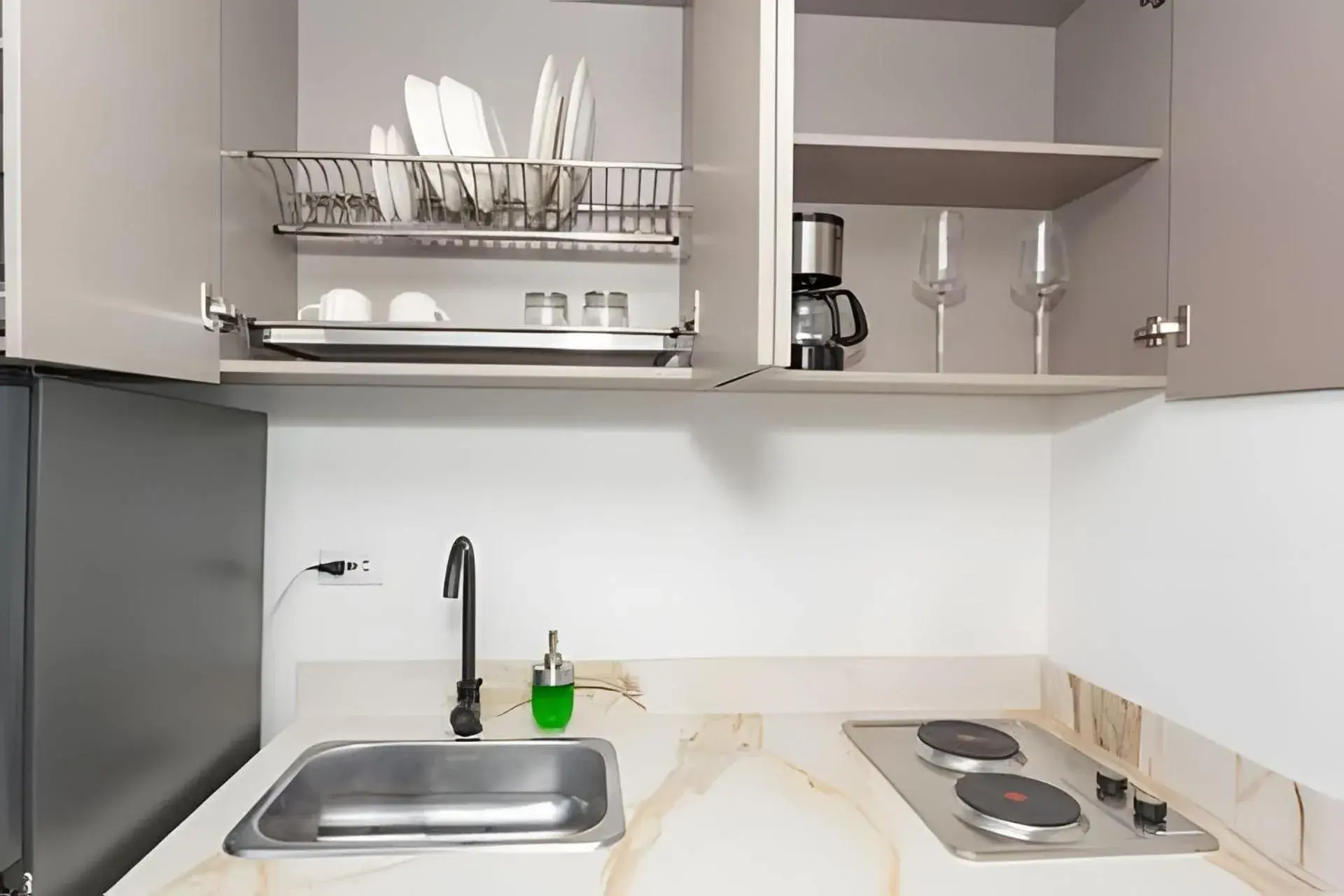 One-Bedroom Apartment in 81 Living by Simple Stay One-Bedroom Apartment in 81 Living by Simple Stay
