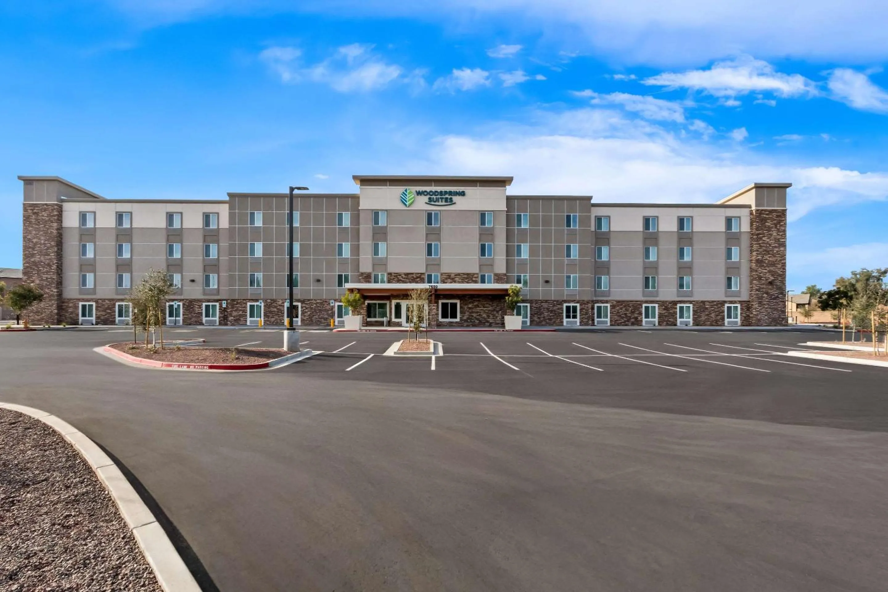 WoodSpring Suites Gilbert - Mesa Gateway Airport