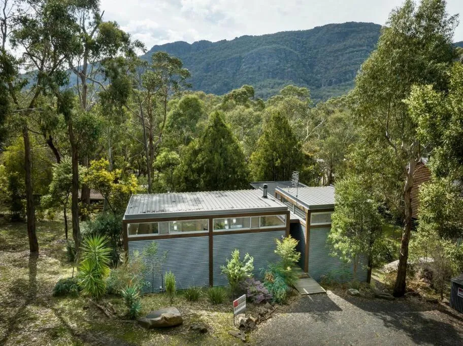 Lakuna Retreat