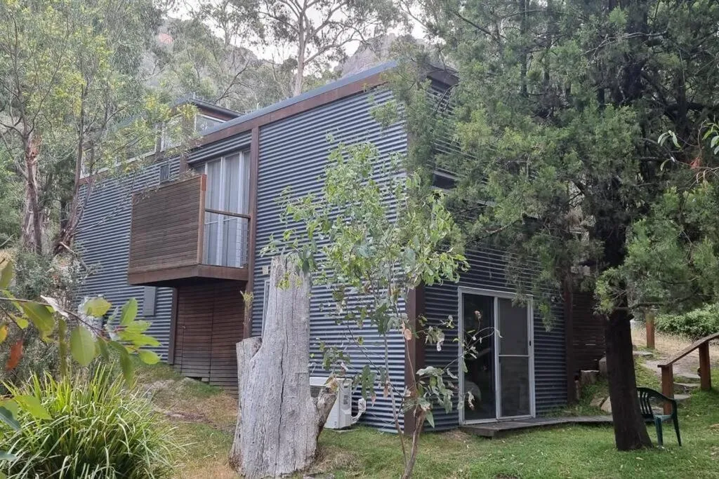 Lakuna Retreat