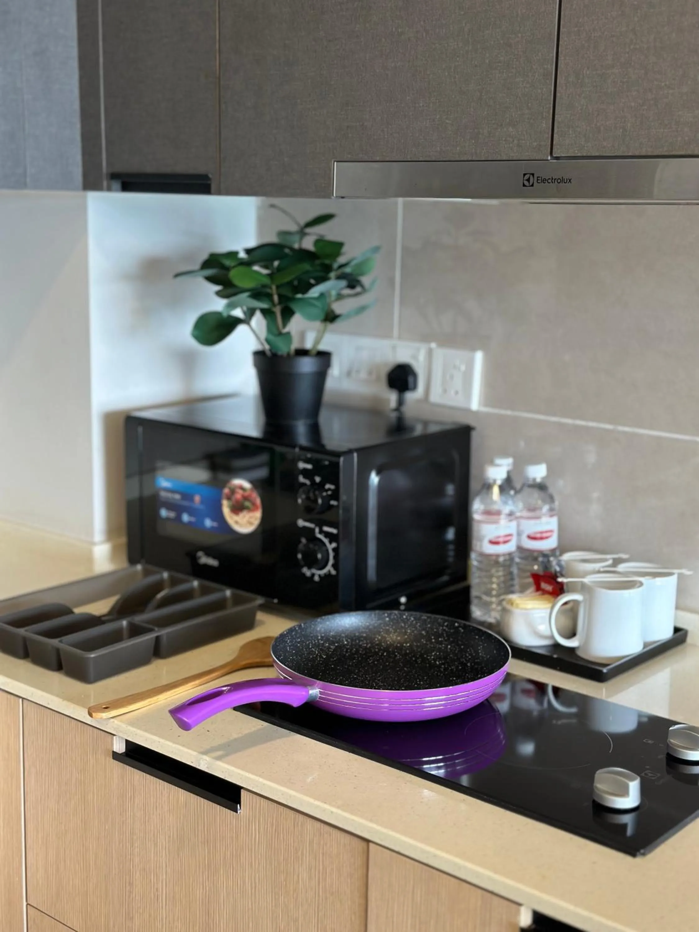 Kitchen or kitchenette in Genting Windmill Homestay