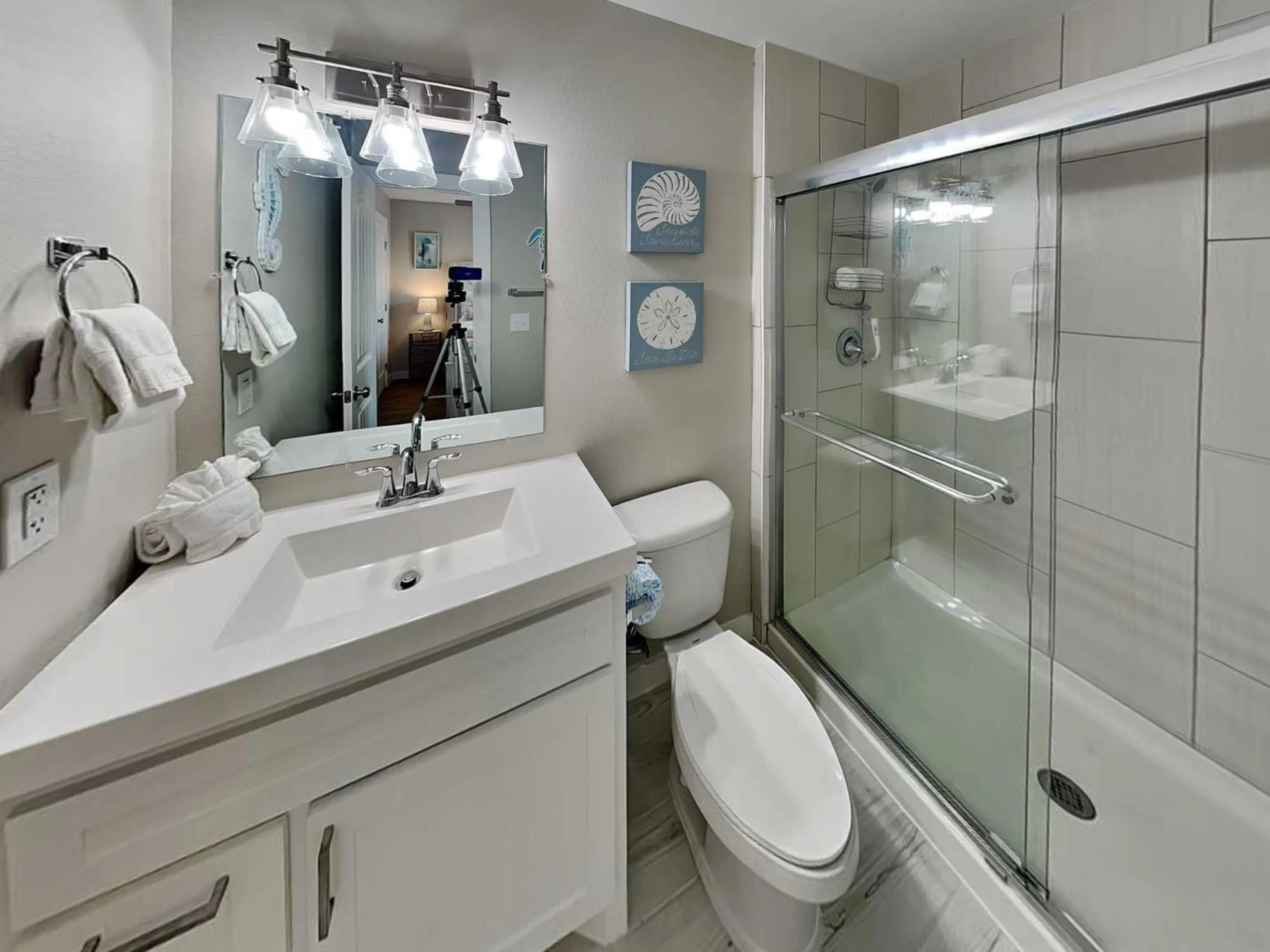 Shower in The Blue Heron