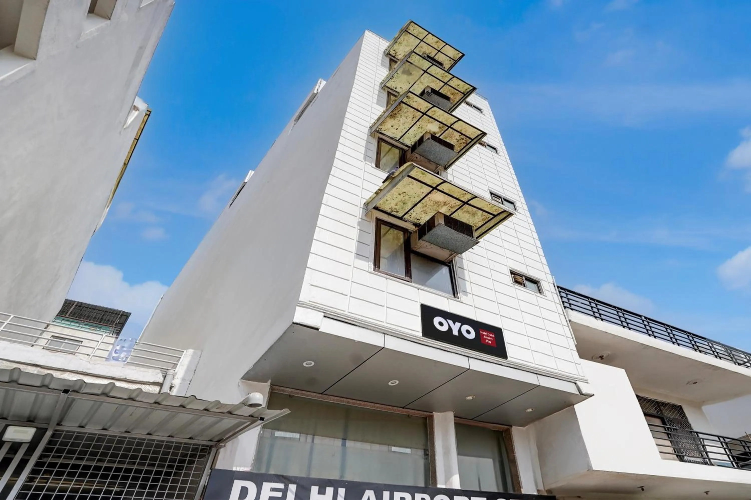 Facade/entrance in Hotel O Delhi Airport Stay