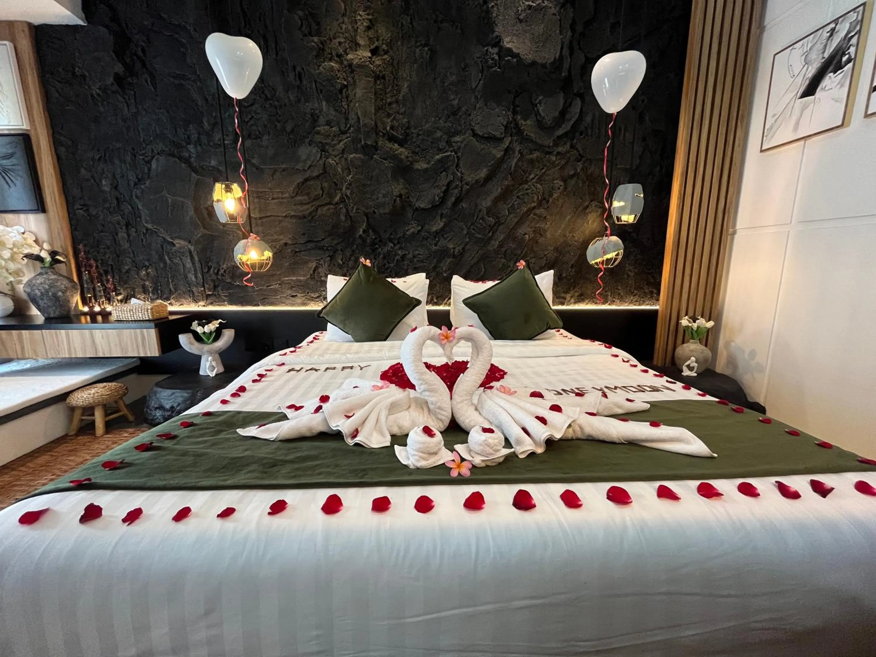 Bed in Landmark Villas