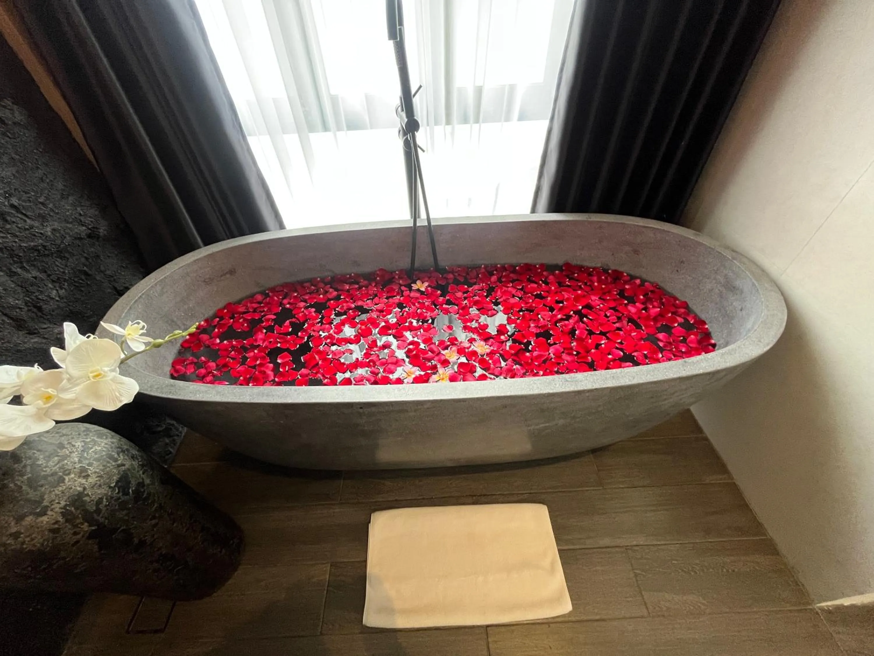 Bath in Landmark Villas